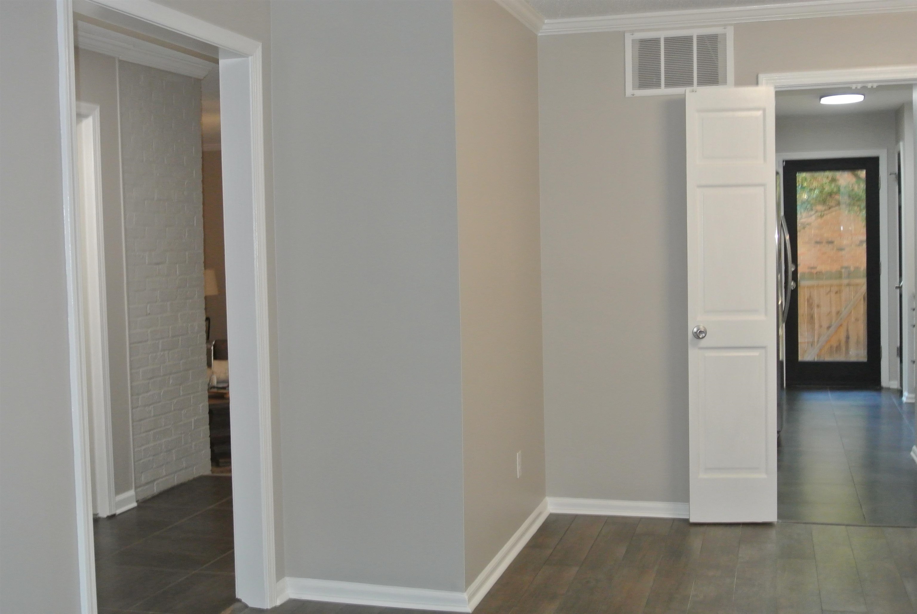 6902 MIDHURST RD Unit: 6902