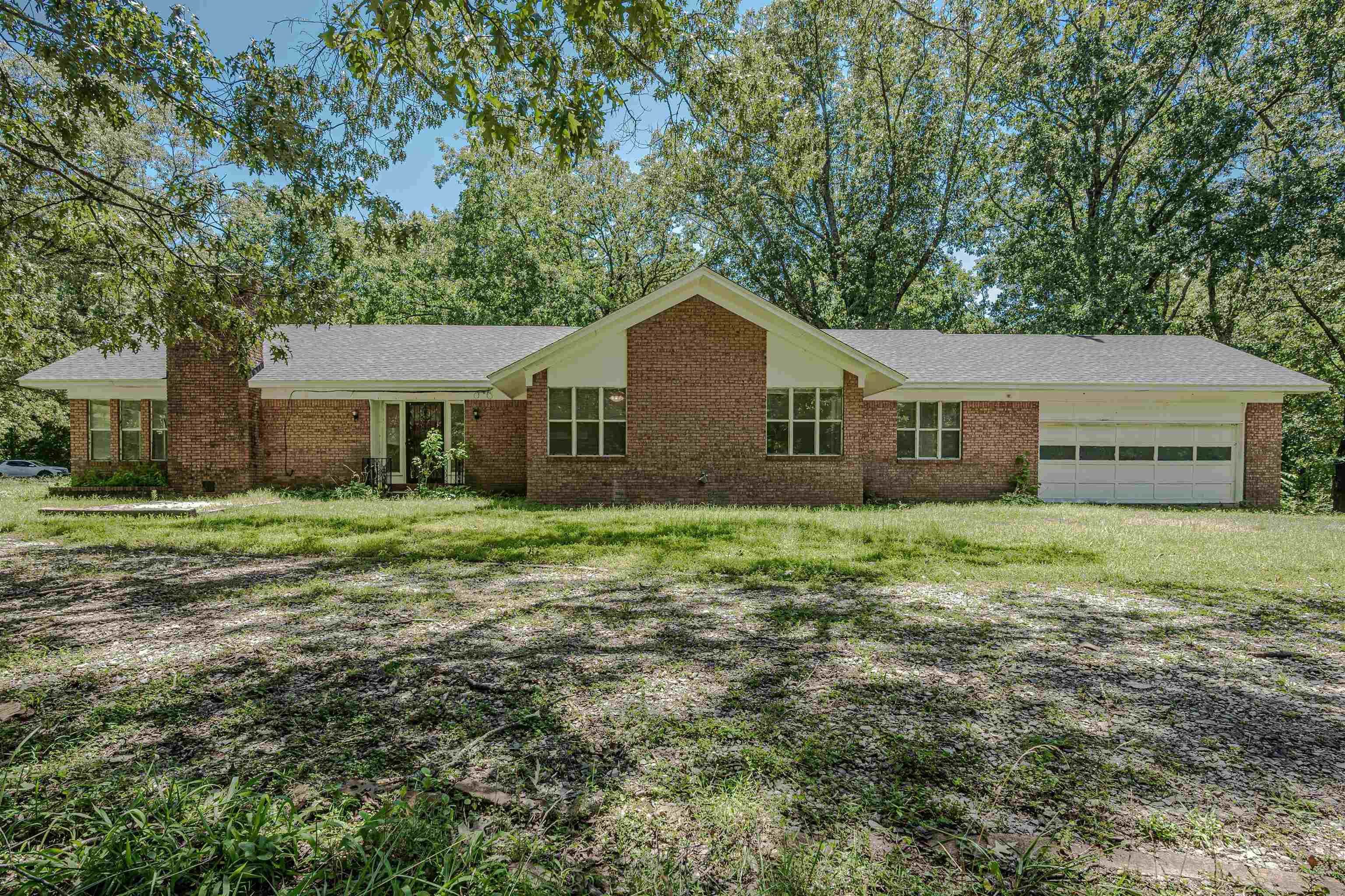 4391 CHAPEL CV