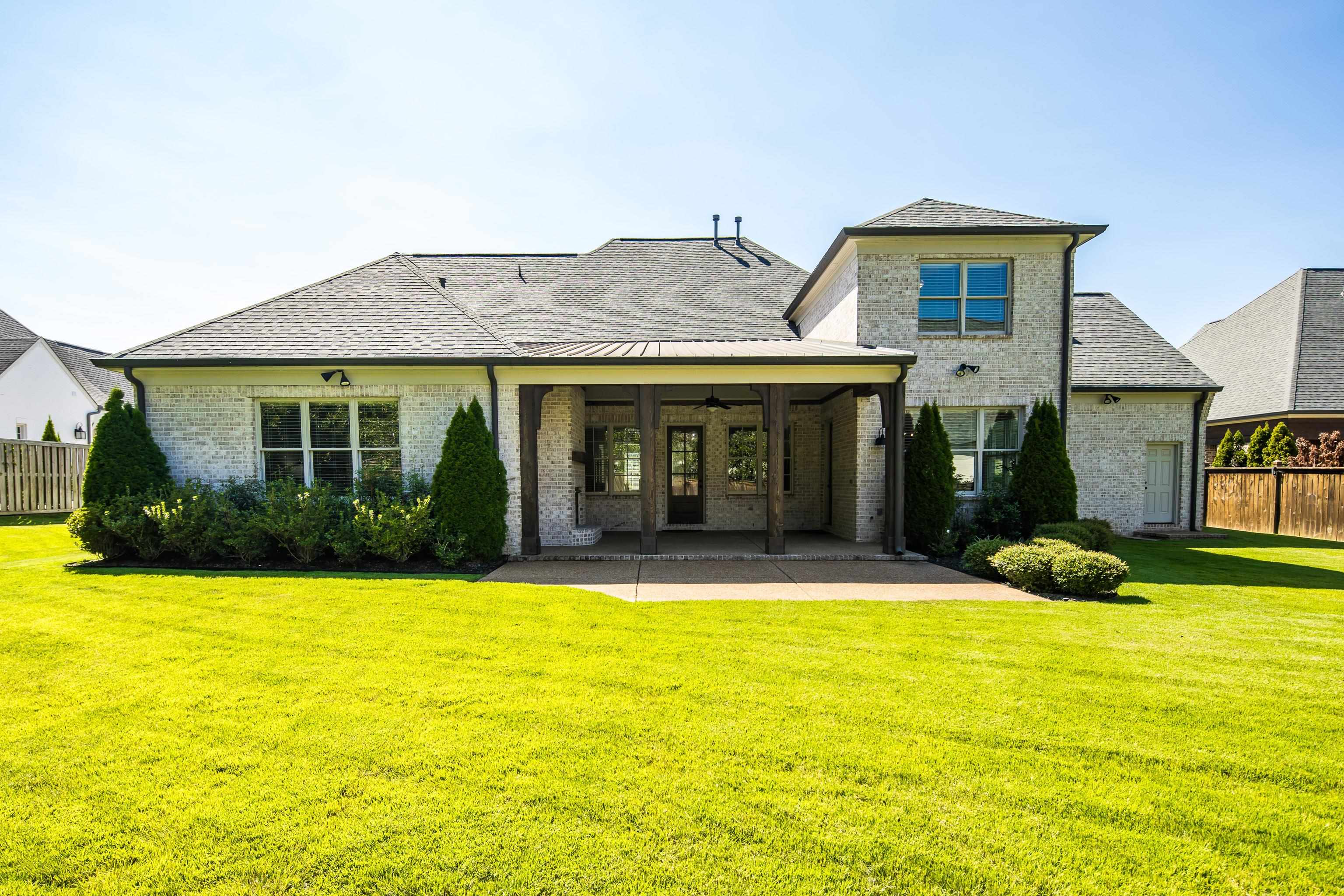 3212 N HARTWELL RIDGE DR