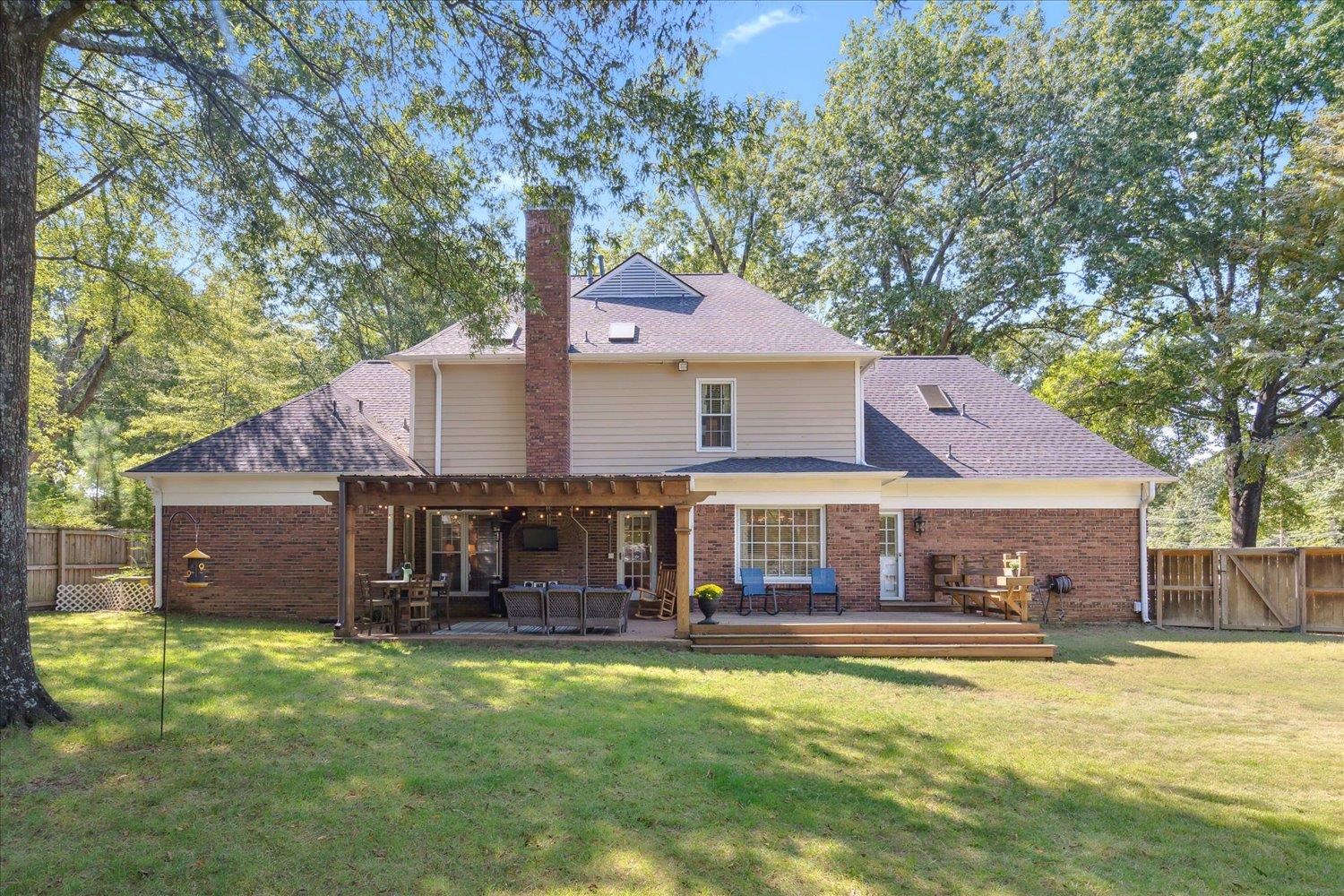1950 RIVERDALE RD
