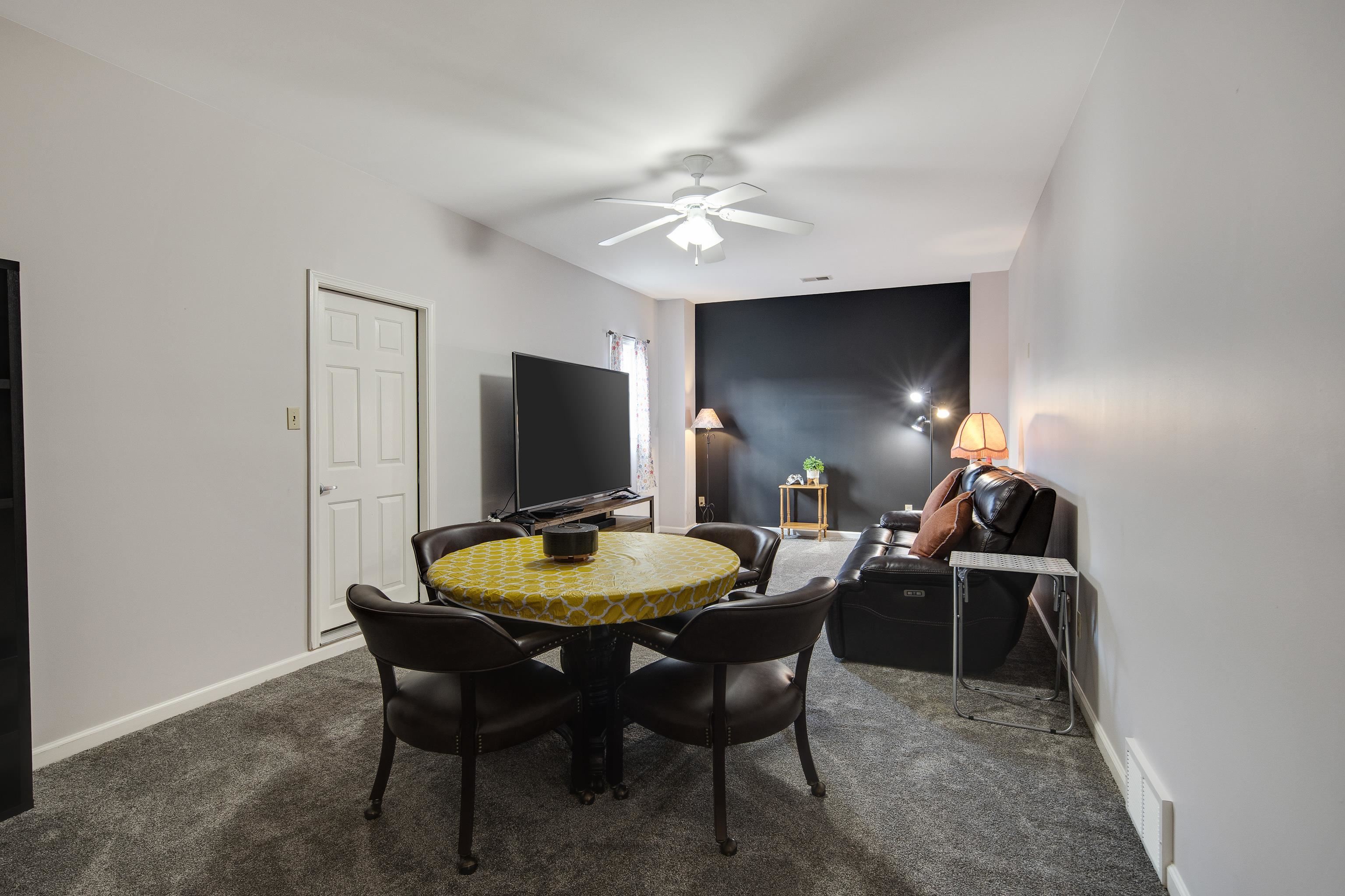 283 SCHILLING PARK BLVD