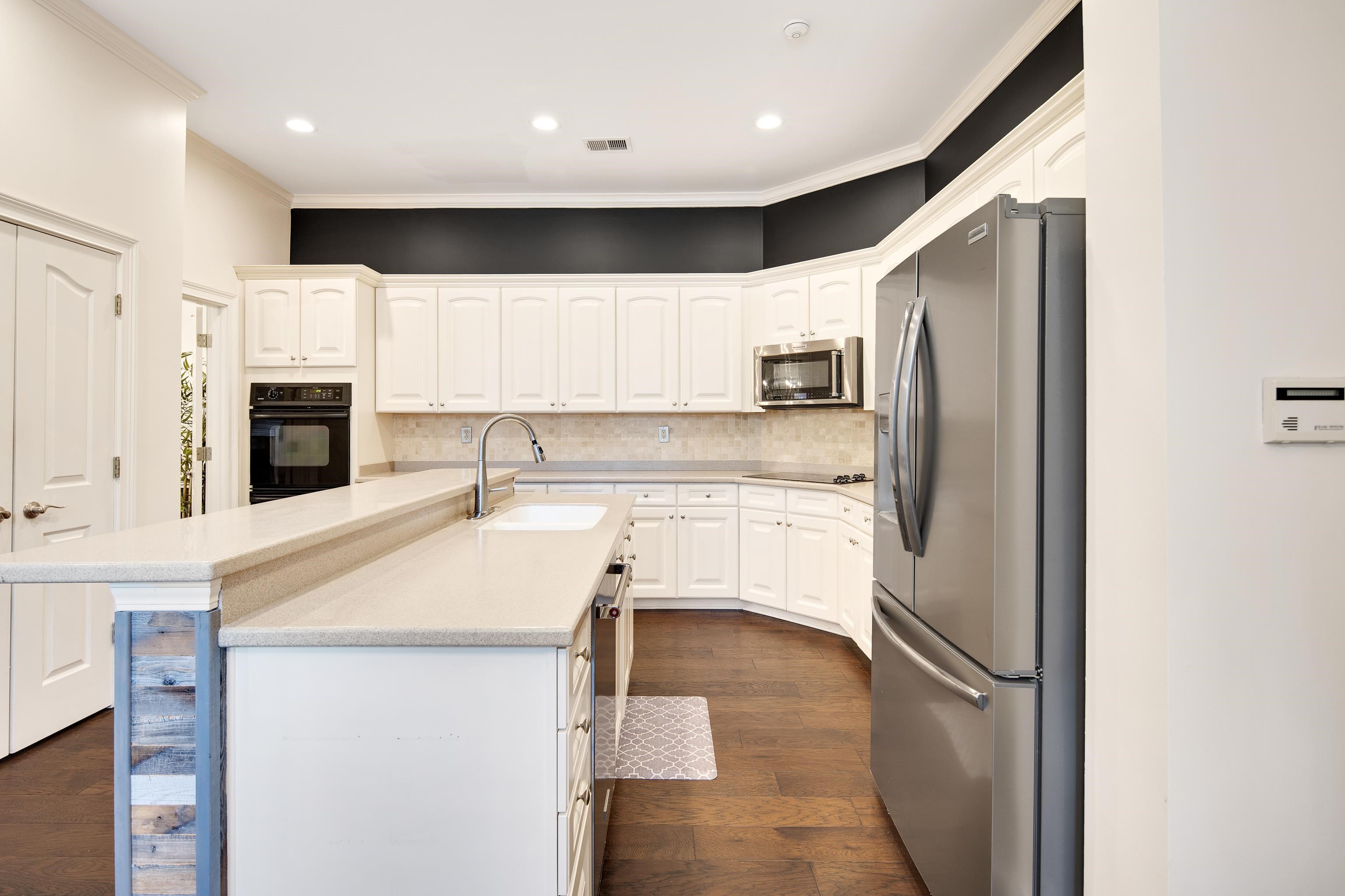 283 SCHILLING PARK BLVD