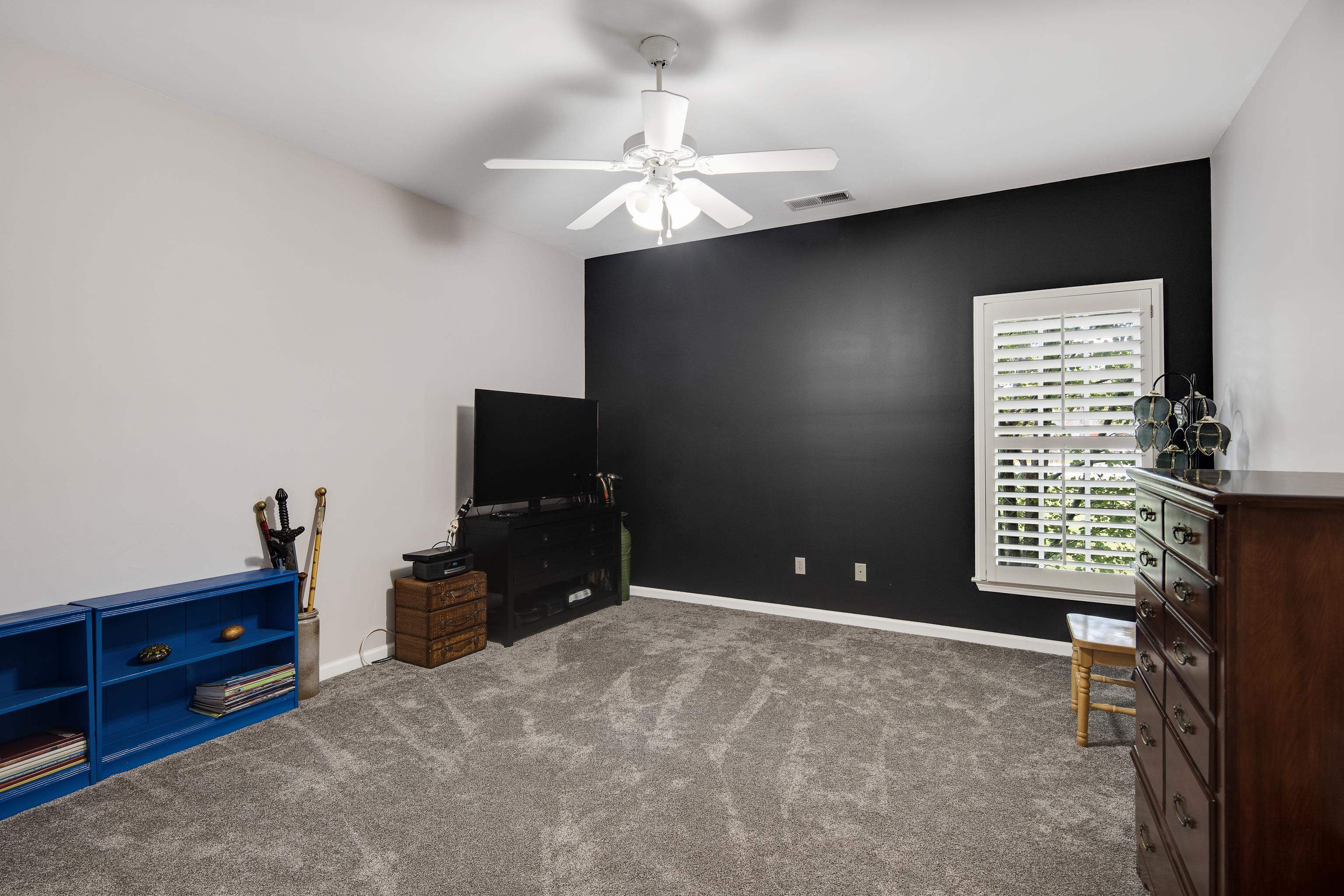 283 SCHILLING PARK BLVD