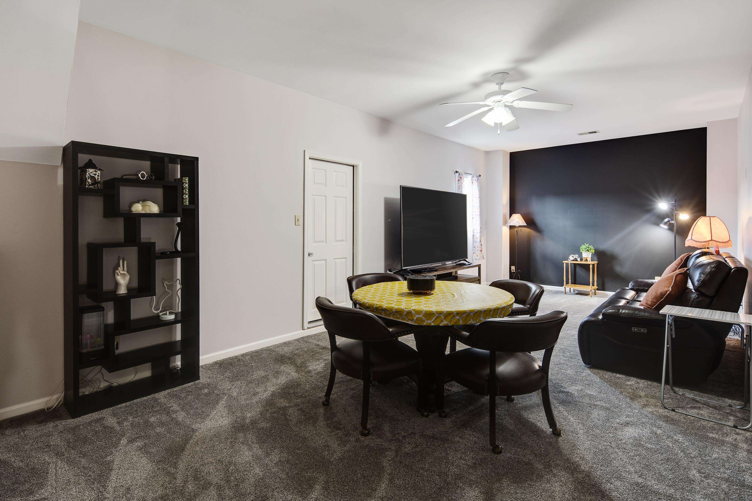 283 SCHILLING PARK BLVD