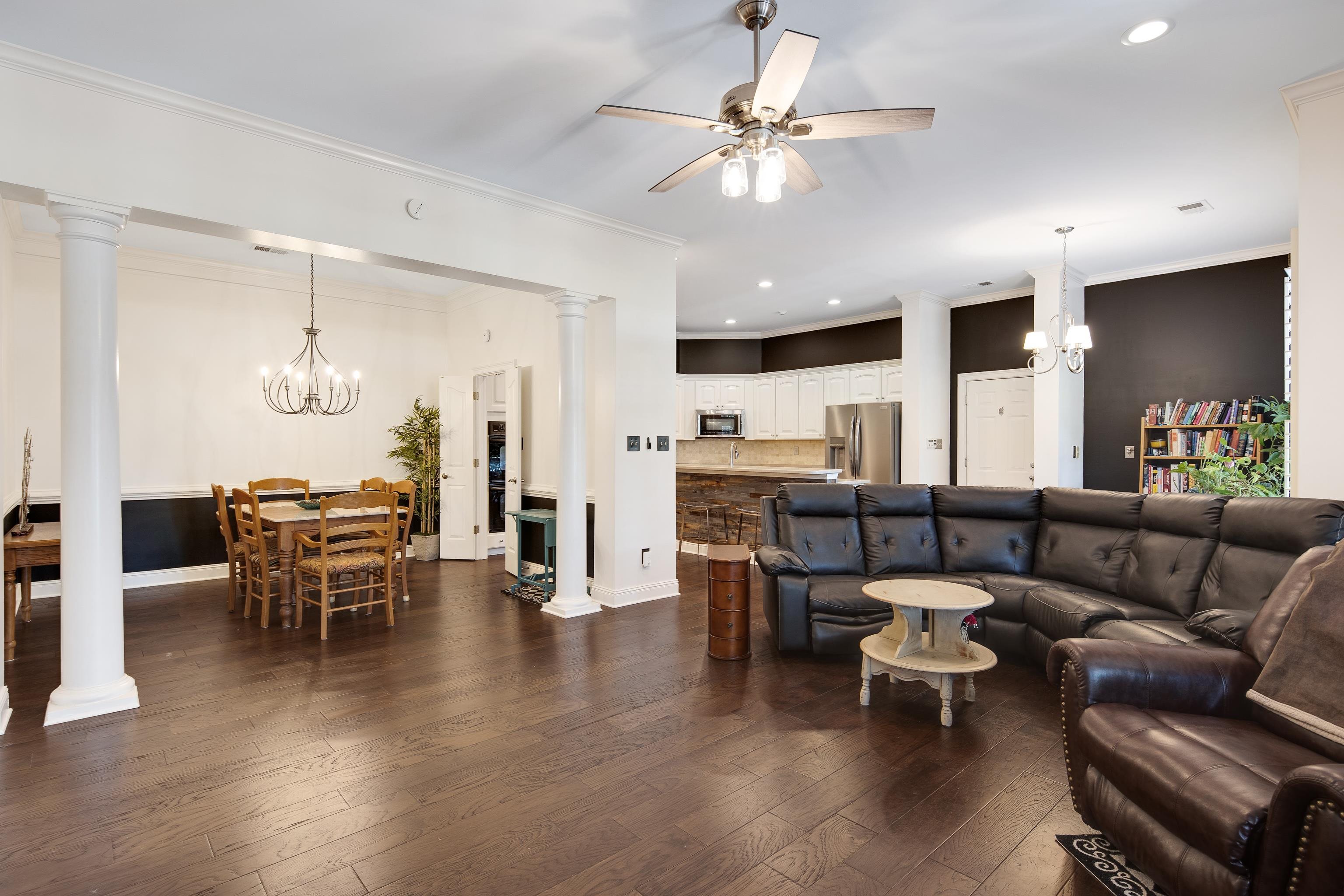 283 SCHILLING PARK BLVD