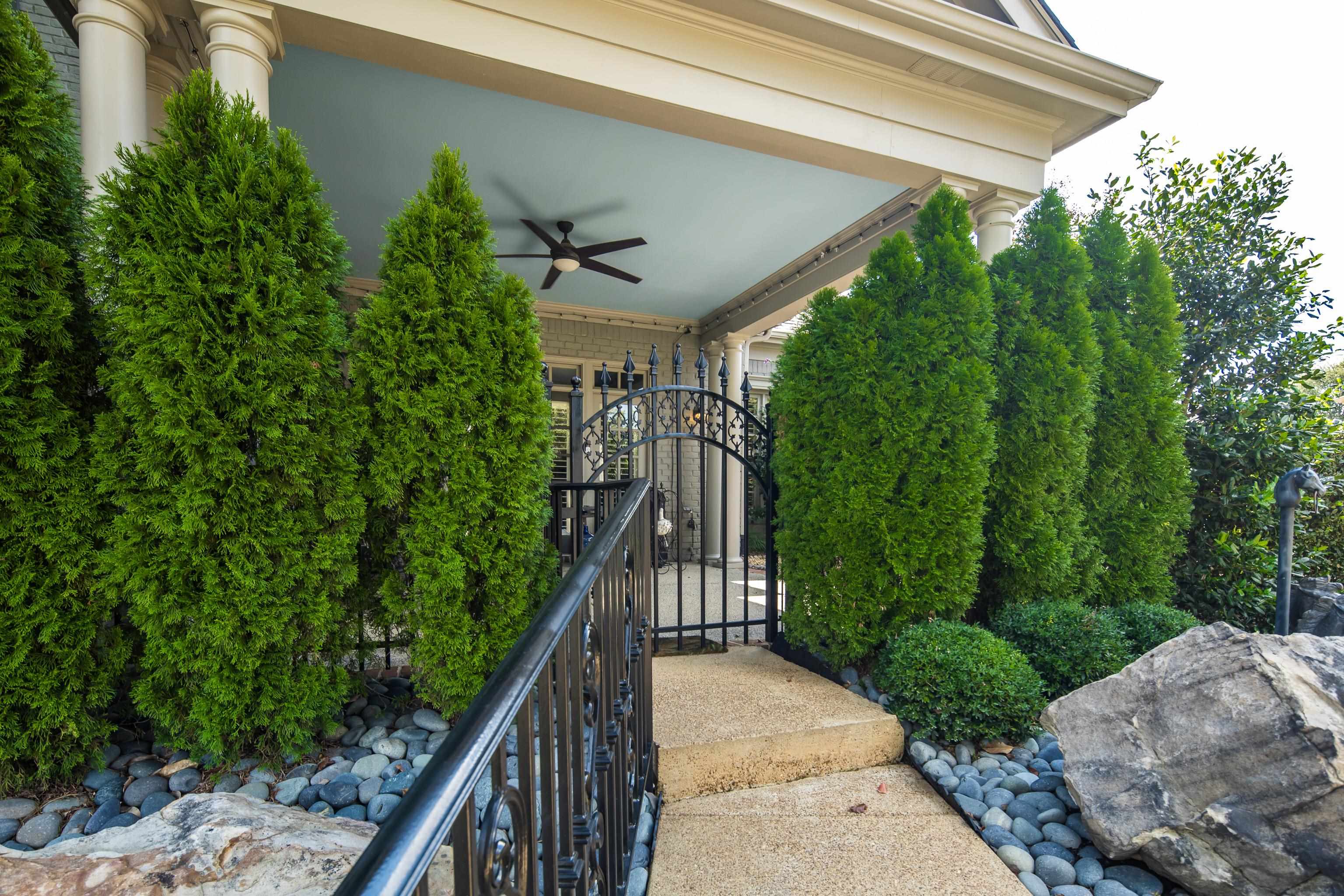 283 SCHILLING PARK BLVD