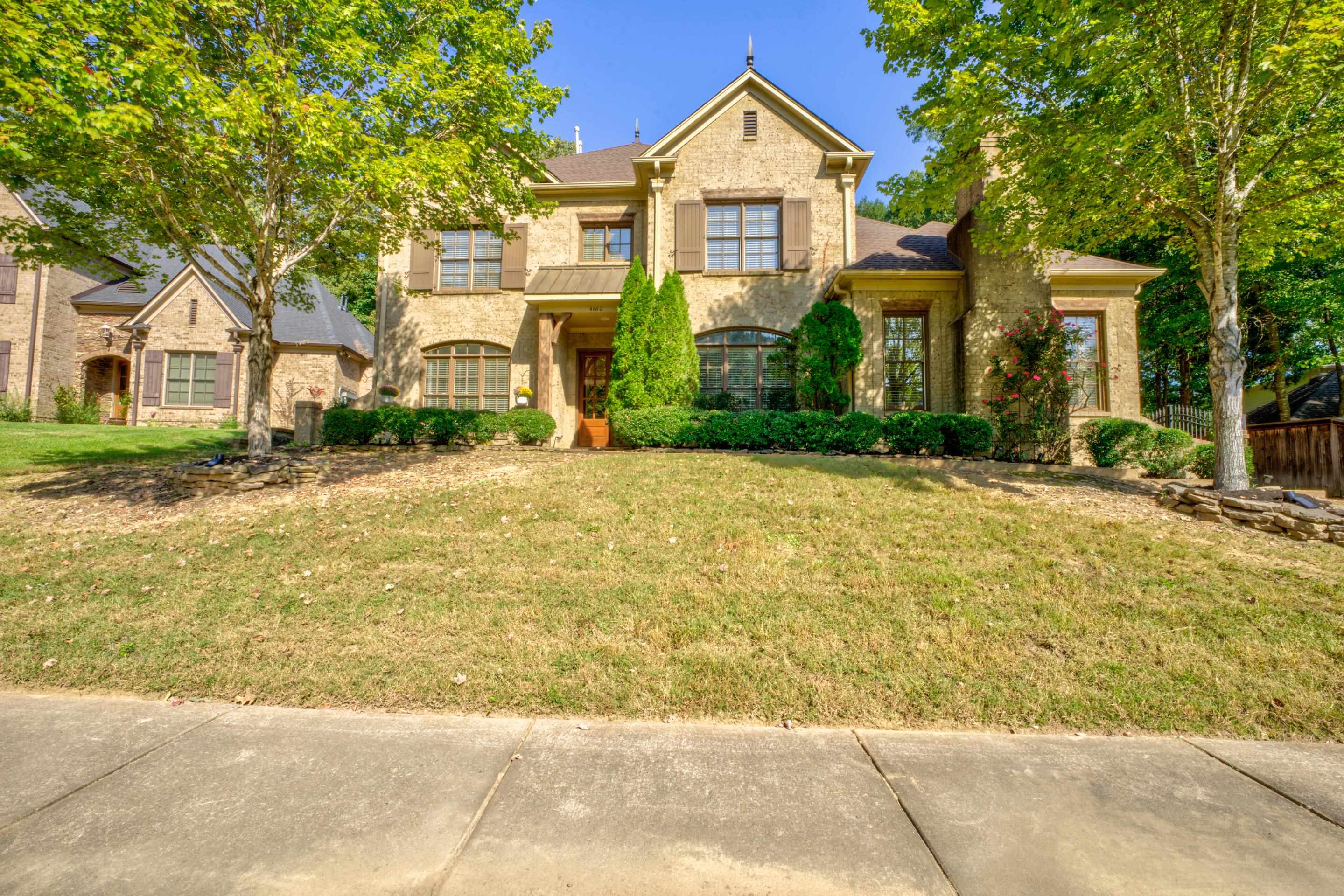 4660 MAPLE FOREST DR