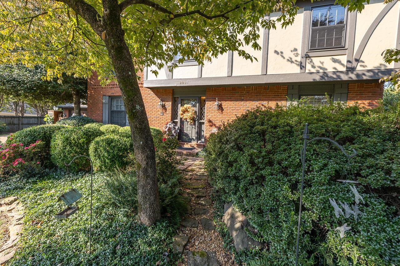 2831 HONEY TREE DR