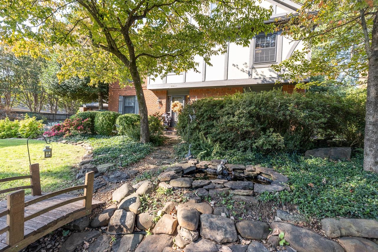 2831 HONEY TREE DR
