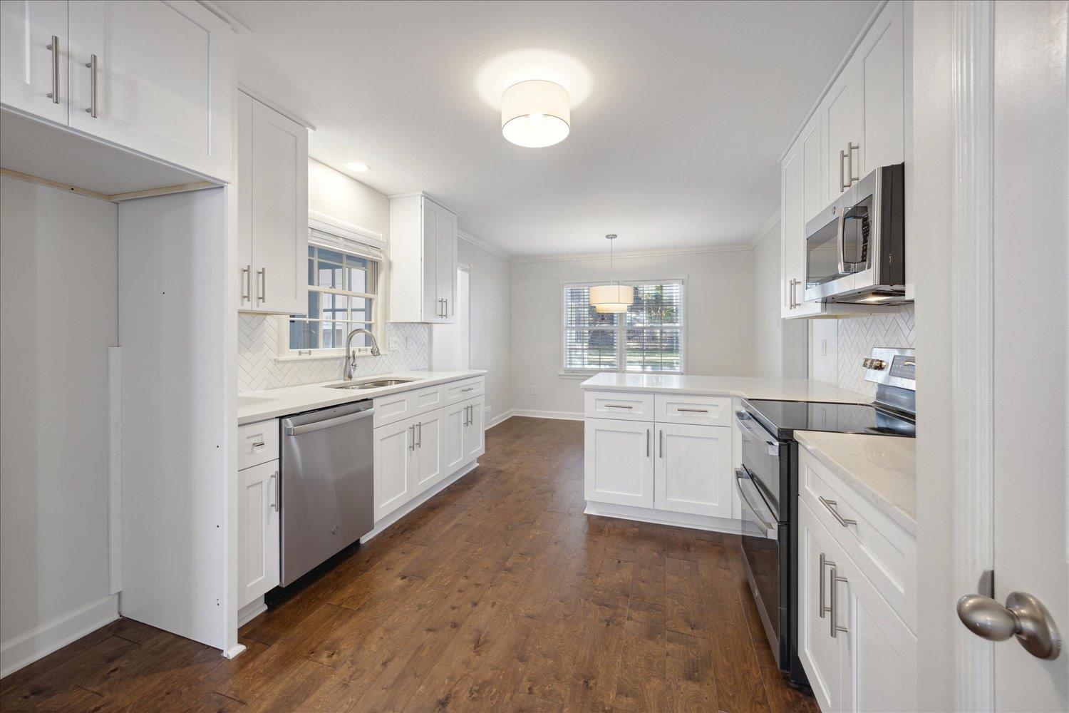 1859 MALABAR DR