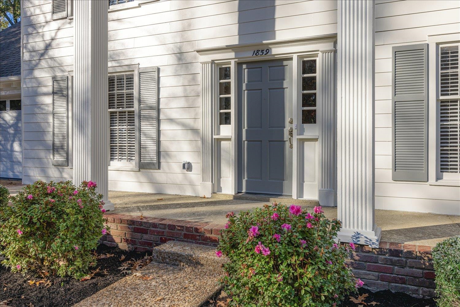 1859 MALABAR DR