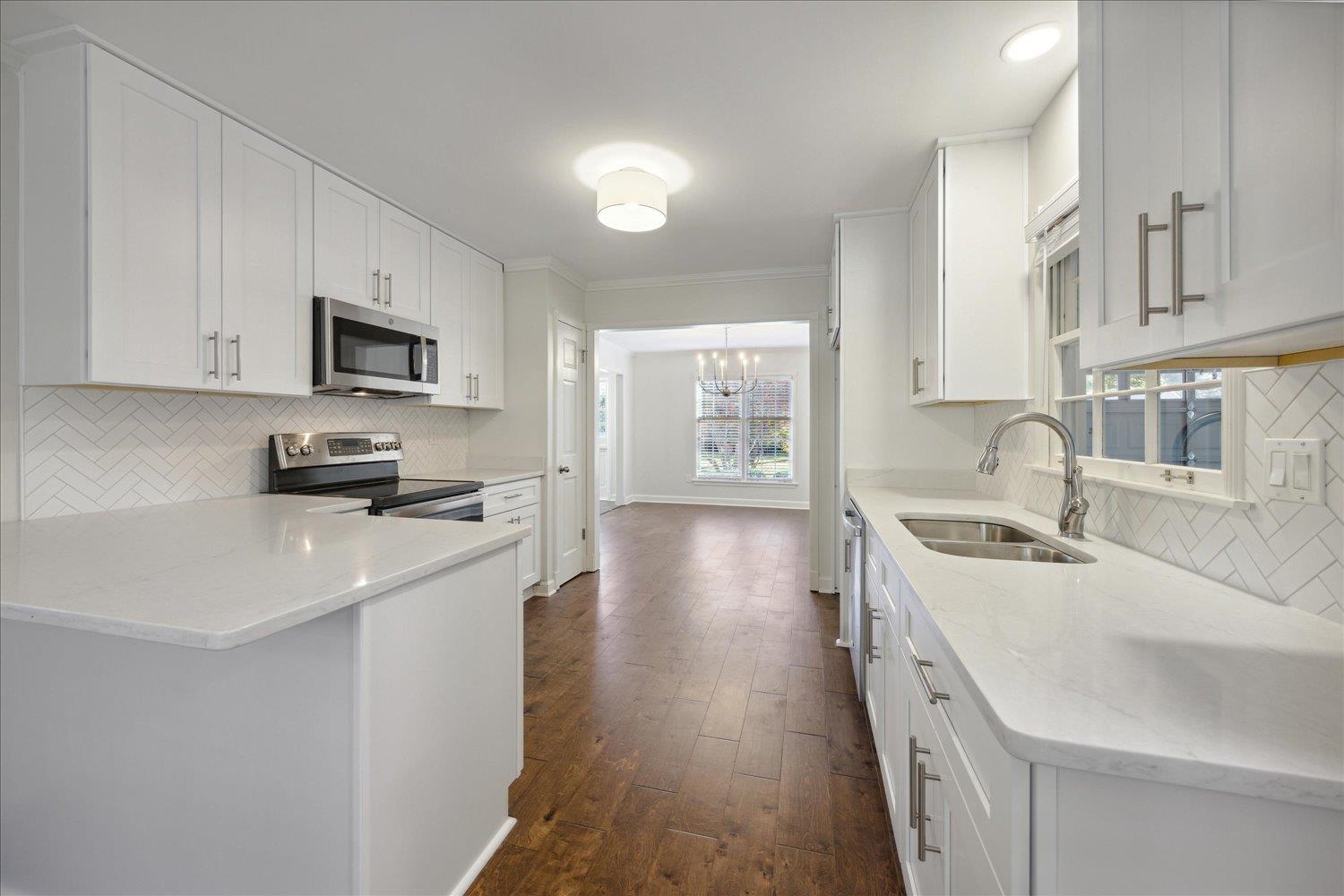 1859 MALABAR DR