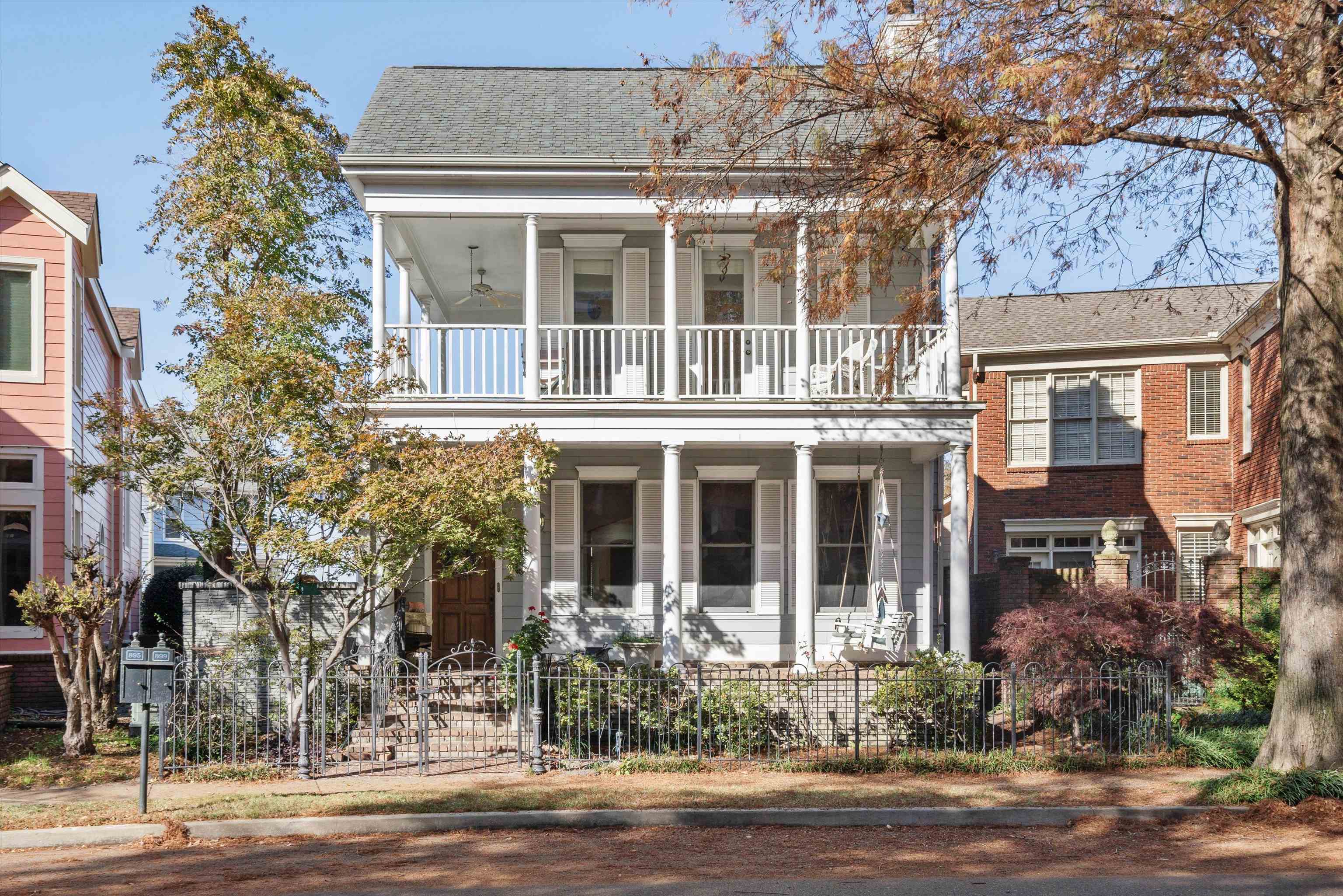 899 HARBOR BEND RD