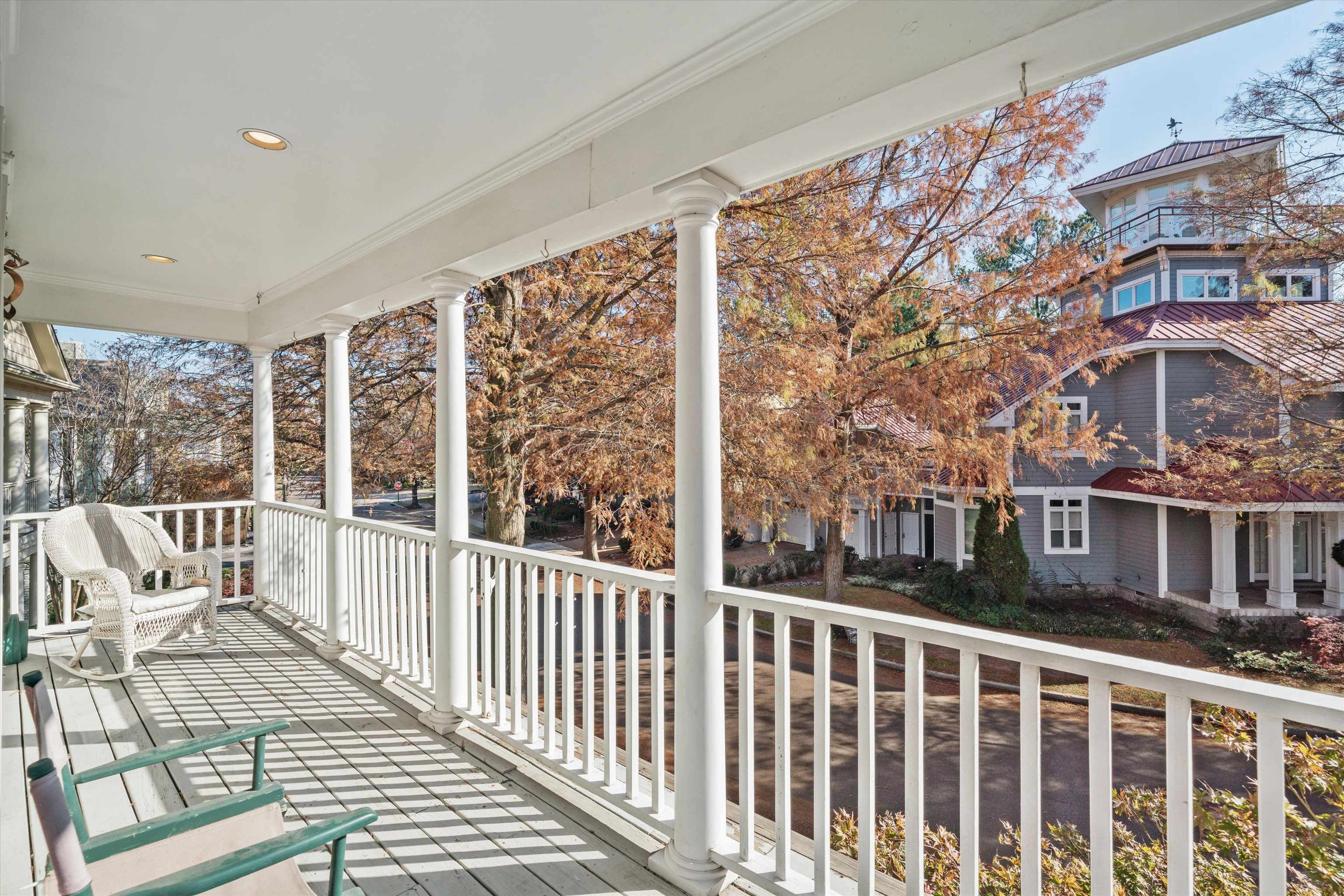 899 HARBOR BEND RD
