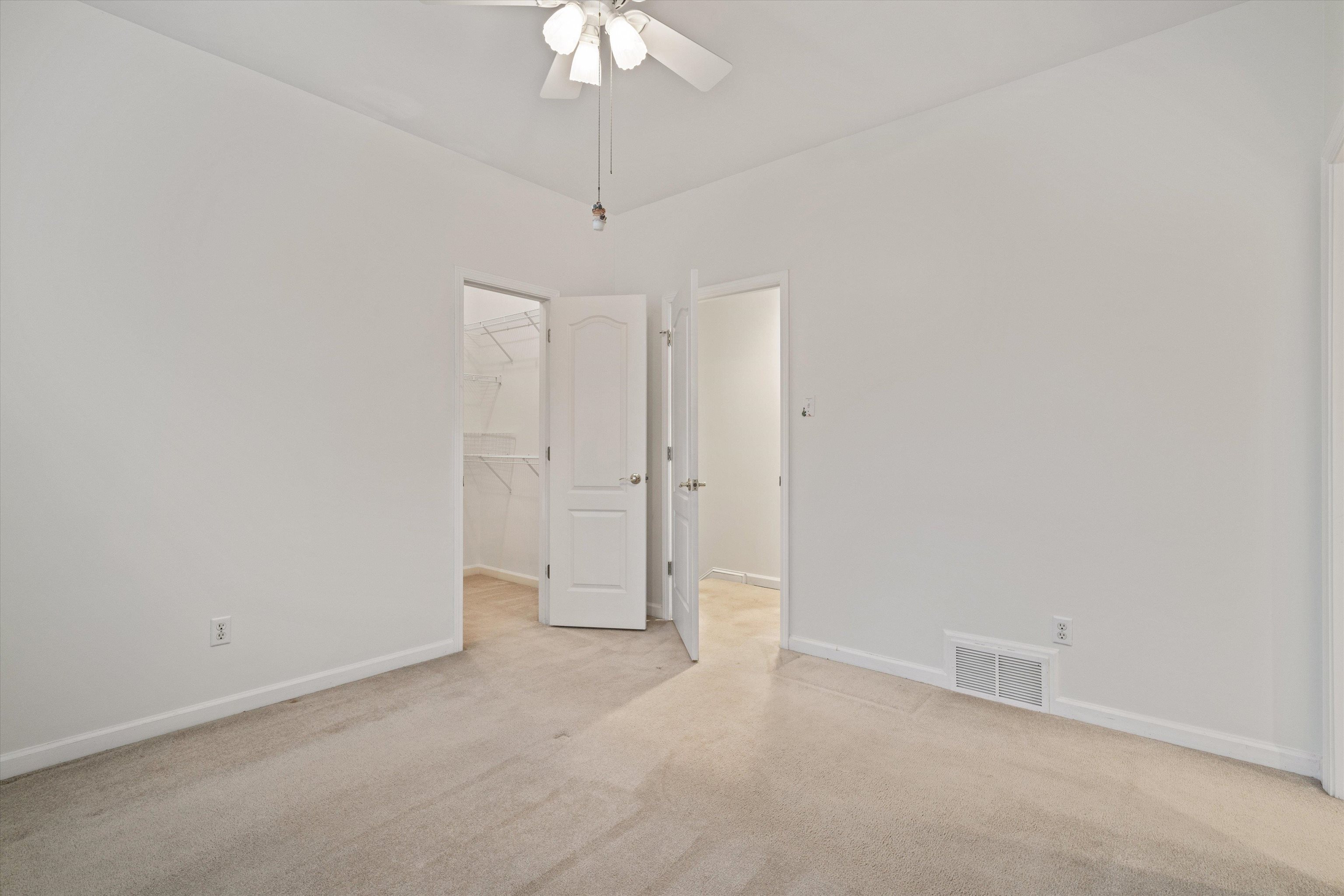 899 HARBOR BEND RD