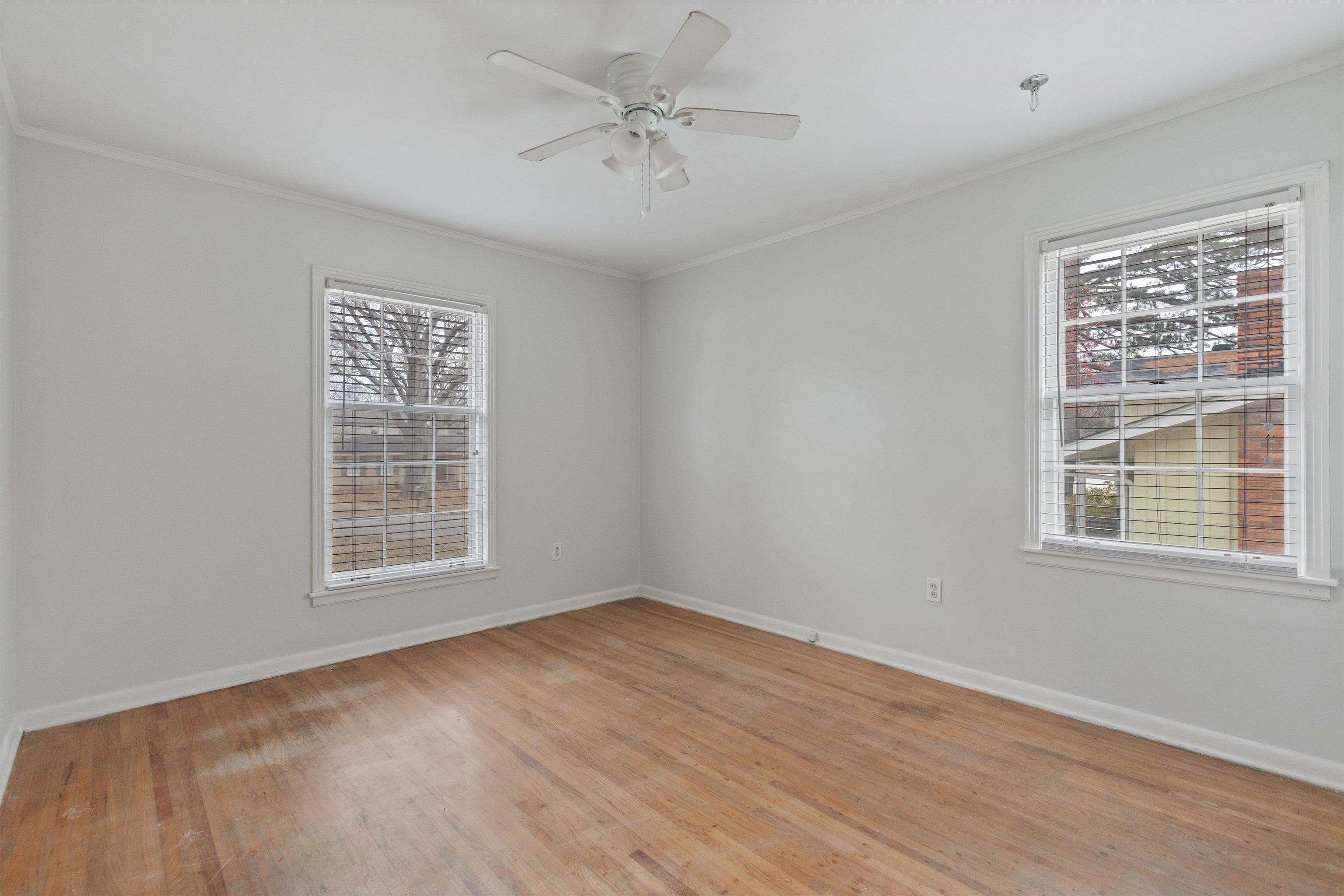 5555 BARFIELD RD