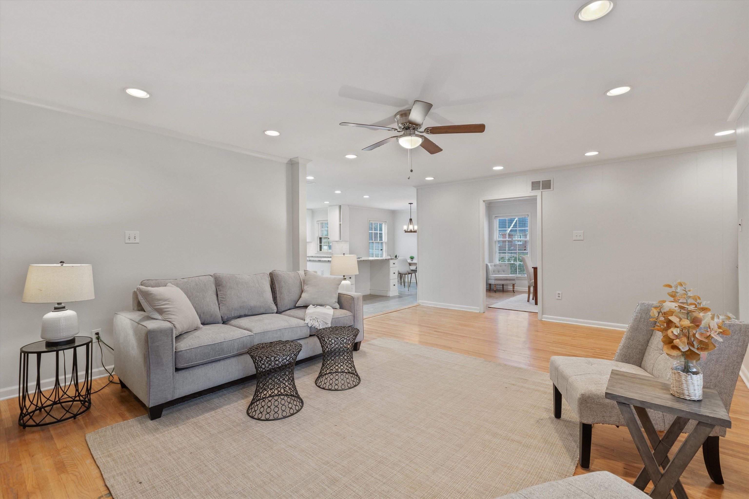 5555 BARFIELD RD