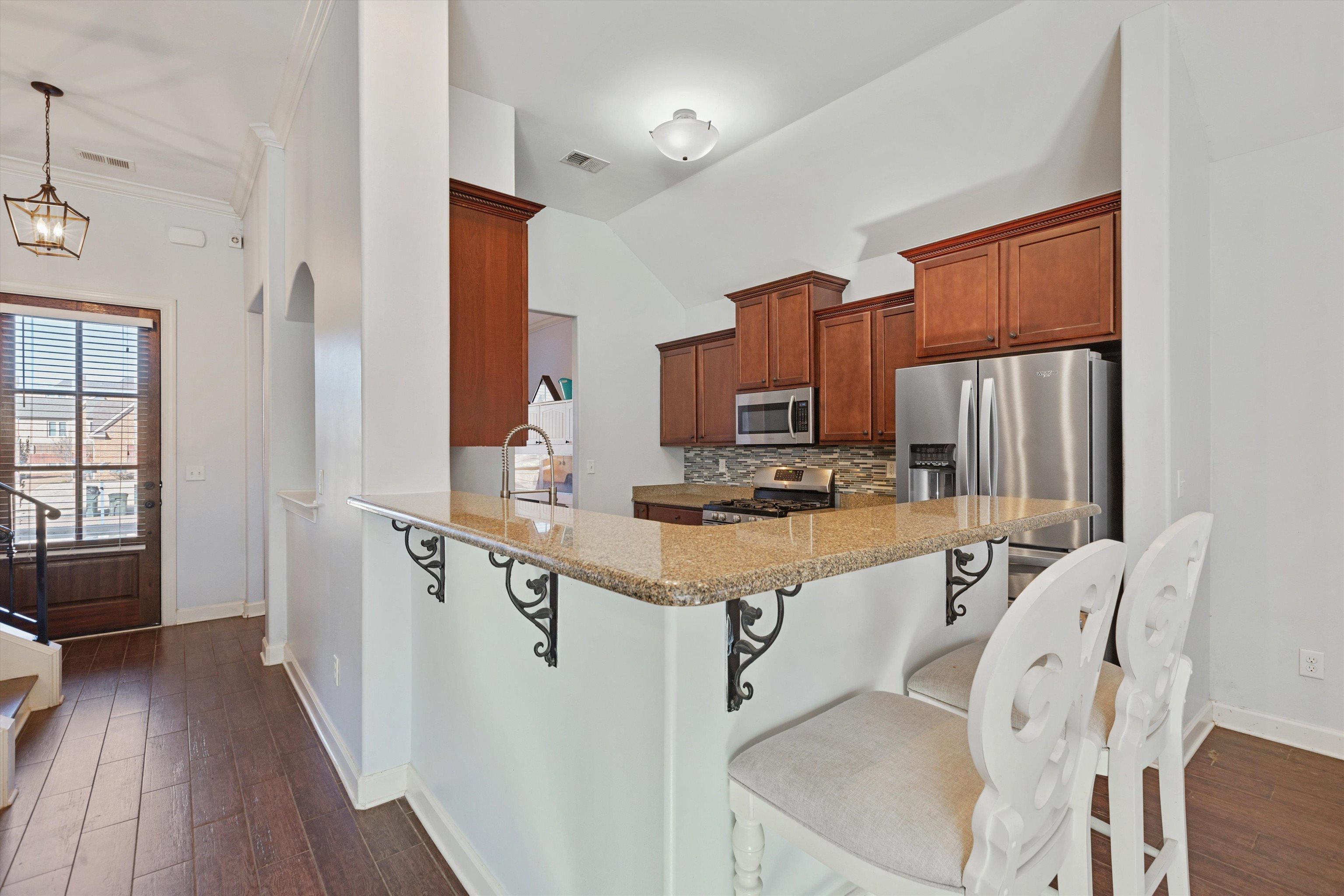 6005 MAHER VALLEY CV