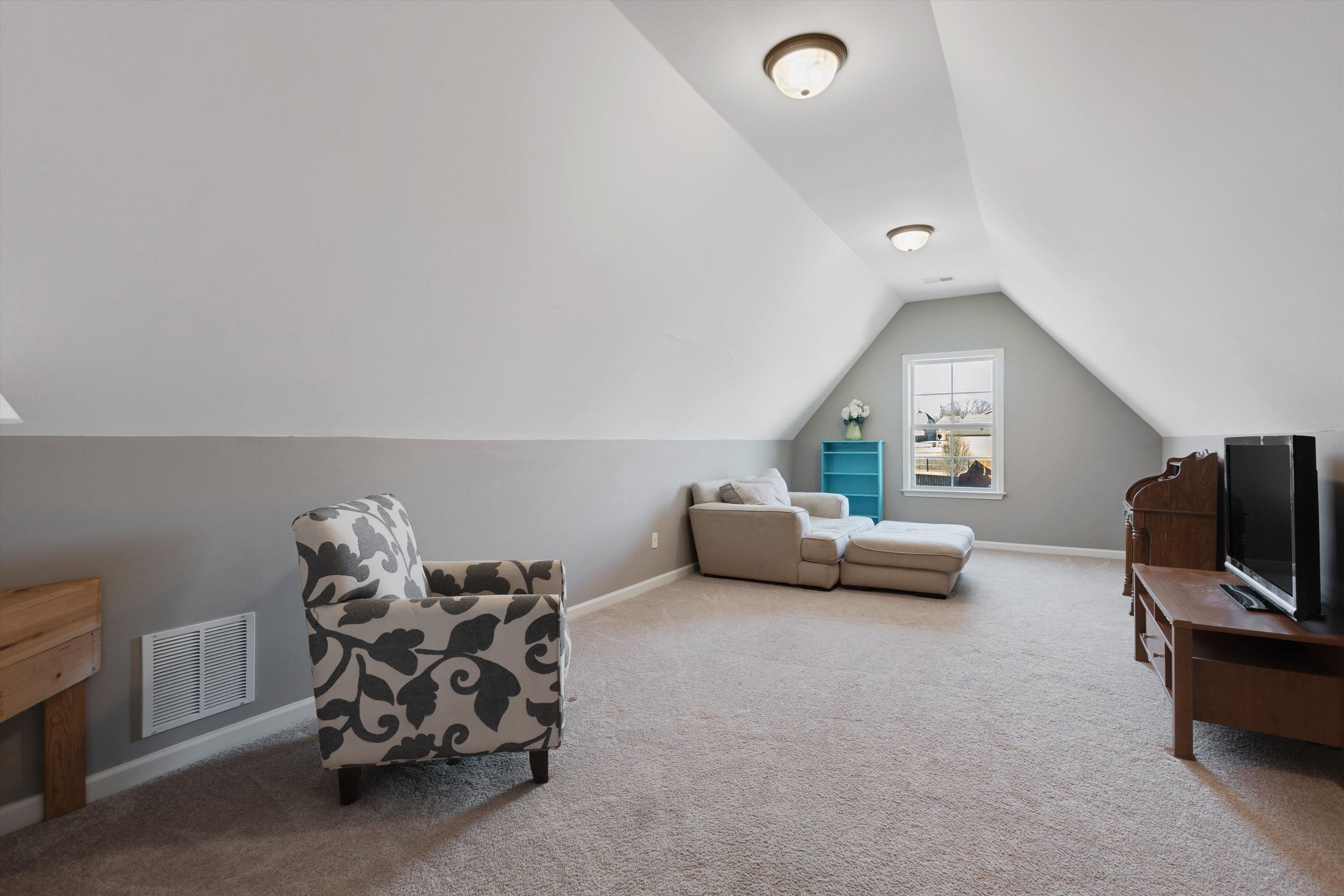6005 MAHER VALLEY CV
