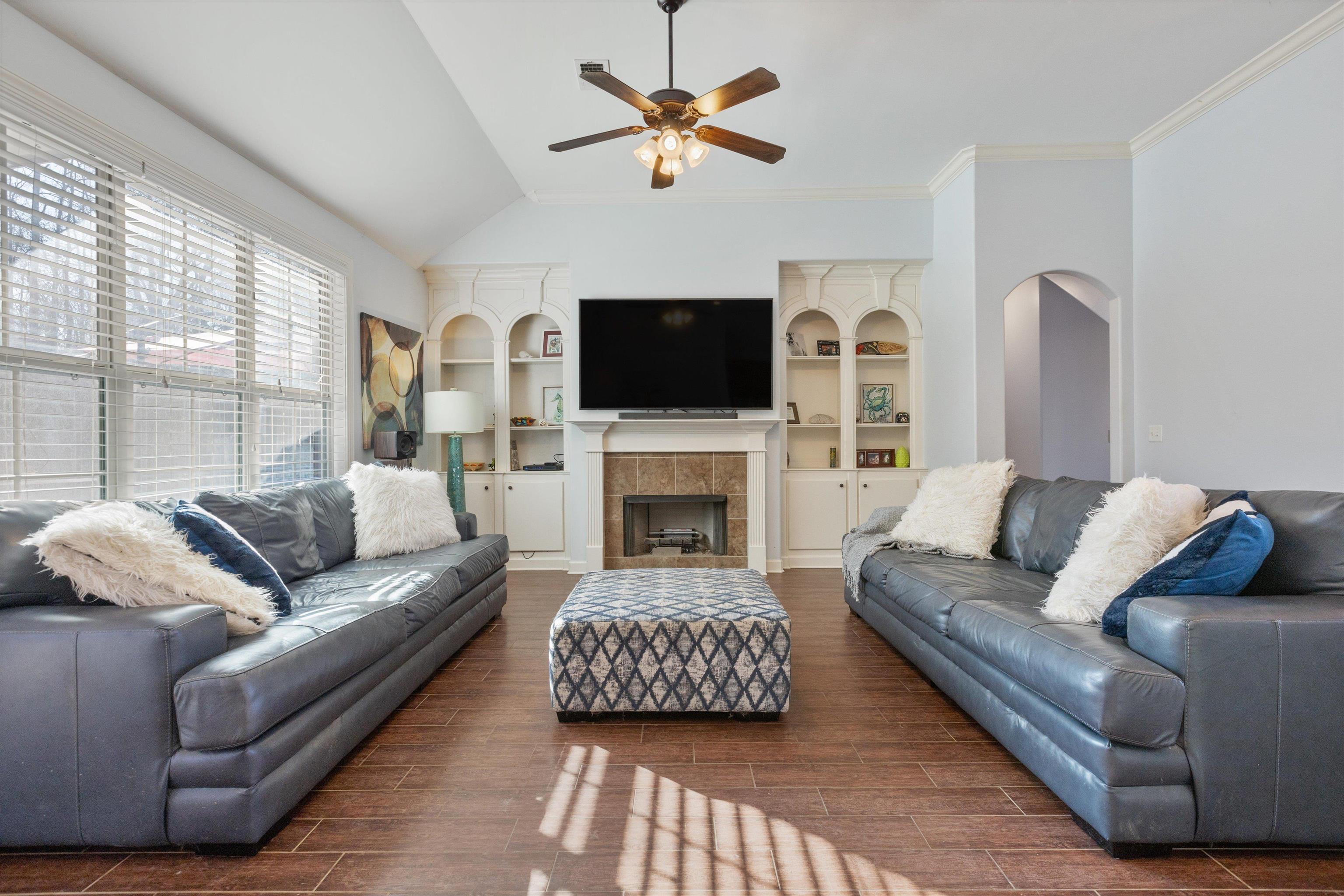 6005 MAHER VALLEY CV