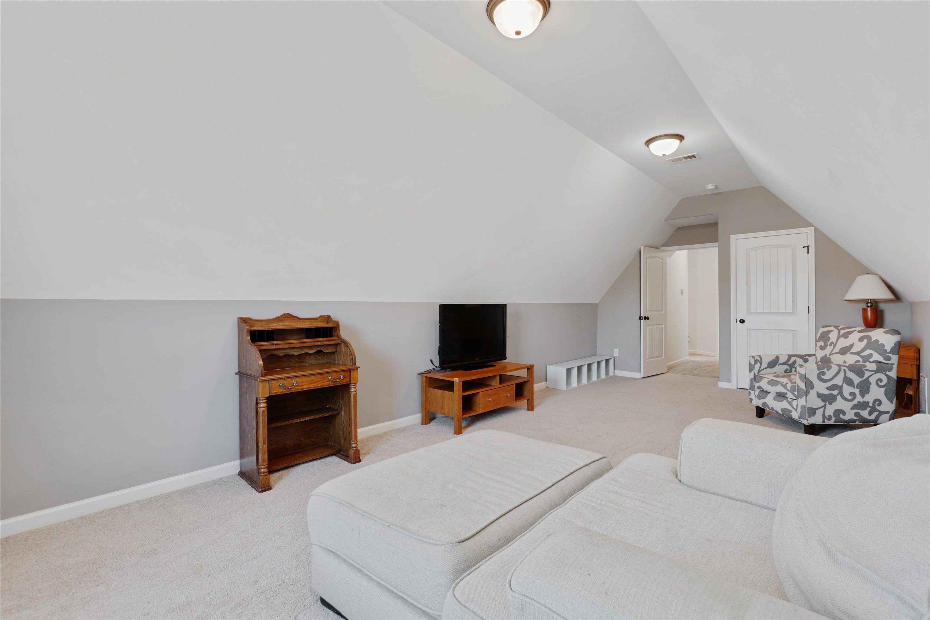6005 MAHER VALLEY CV