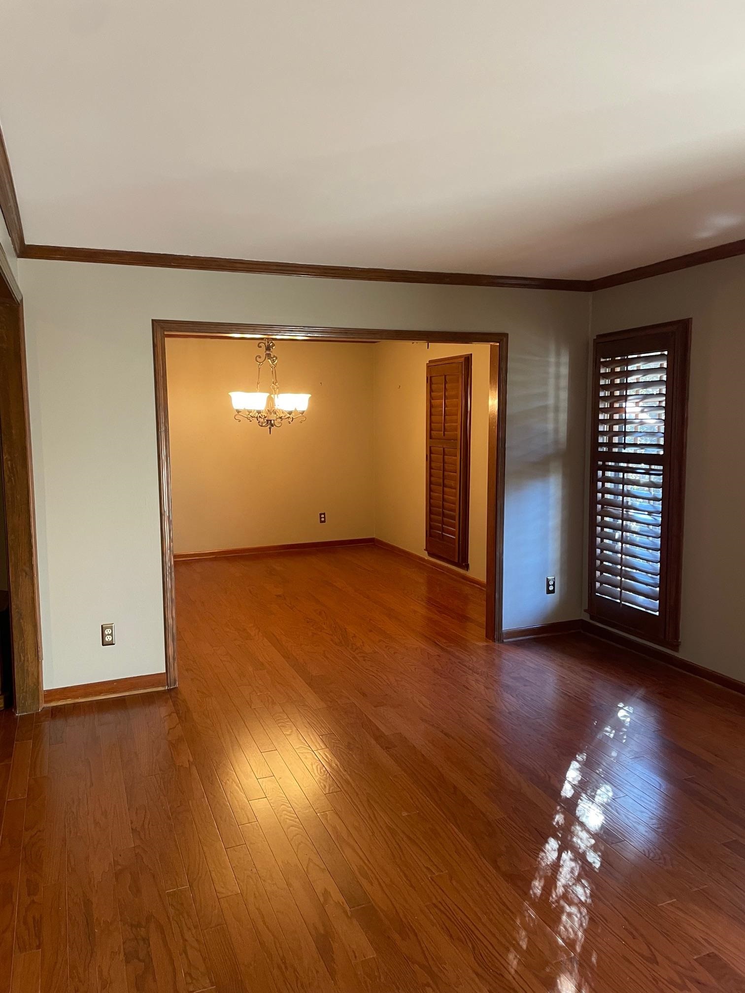 8074 DOGWOOD VILLA DR