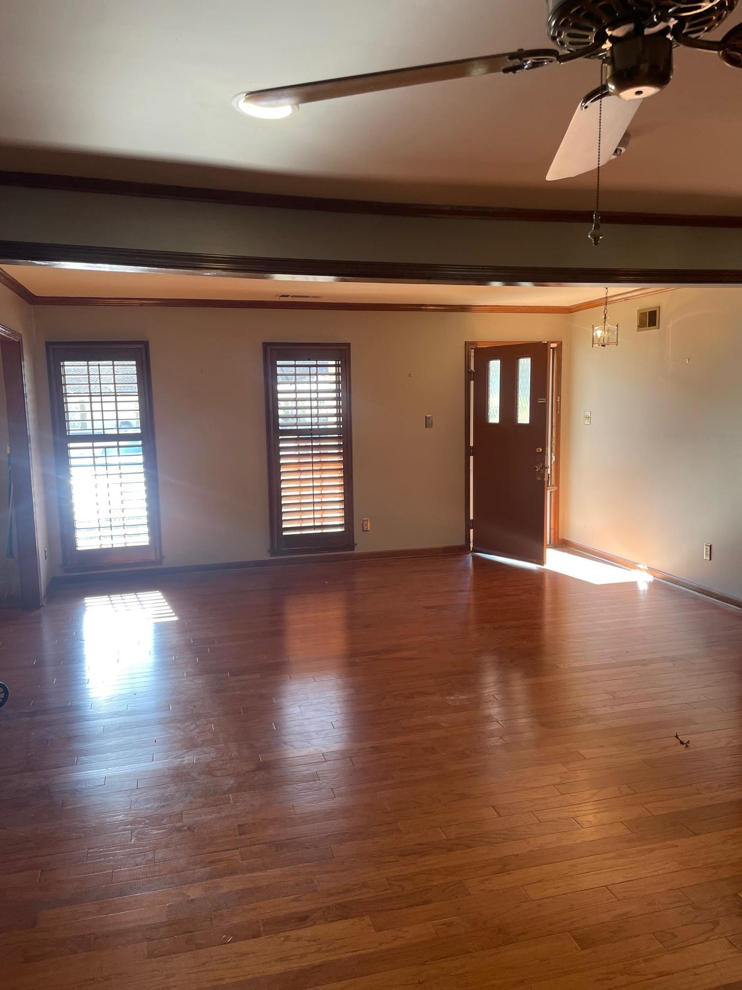 8074 DOGWOOD VILLA DR