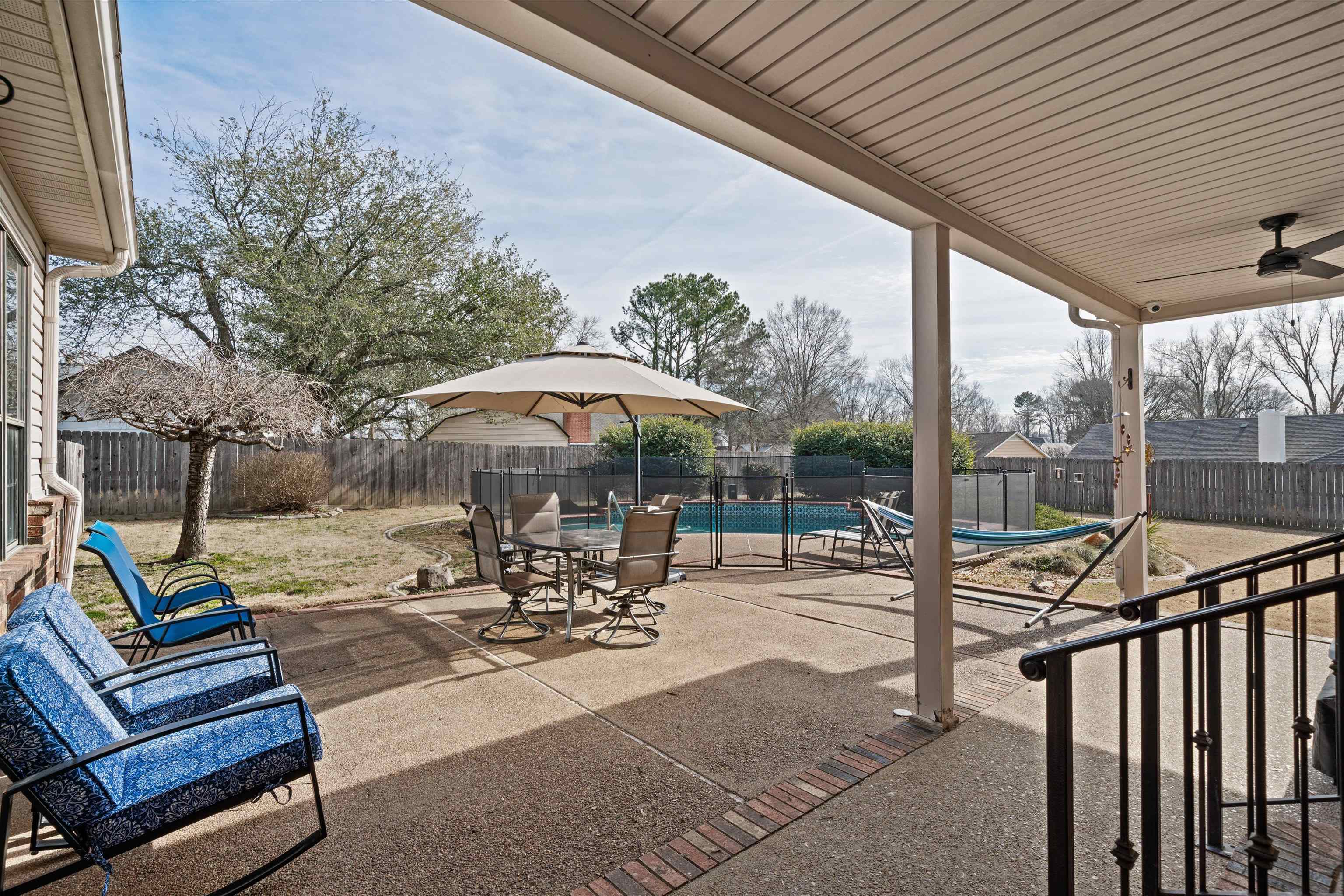 6463 YALE RD