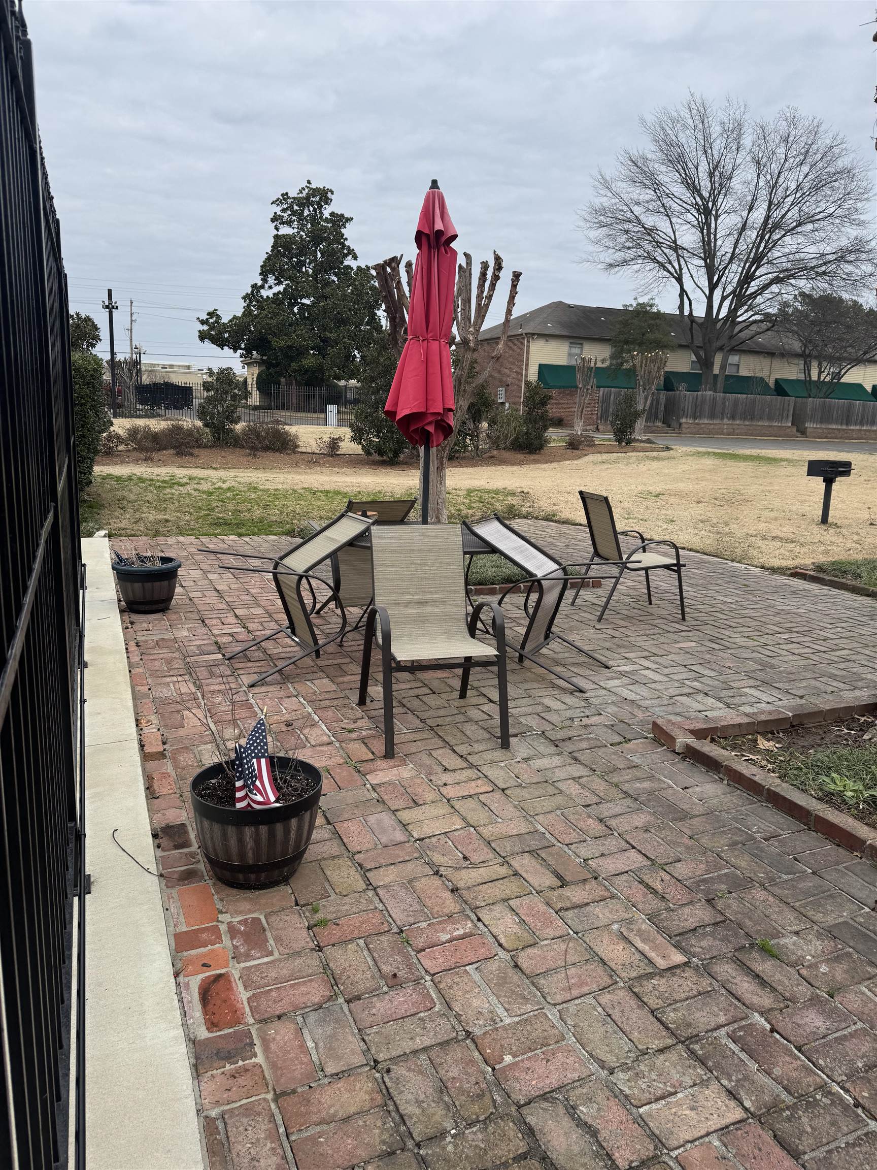 1208 MIDDLE CT Unit: 202
