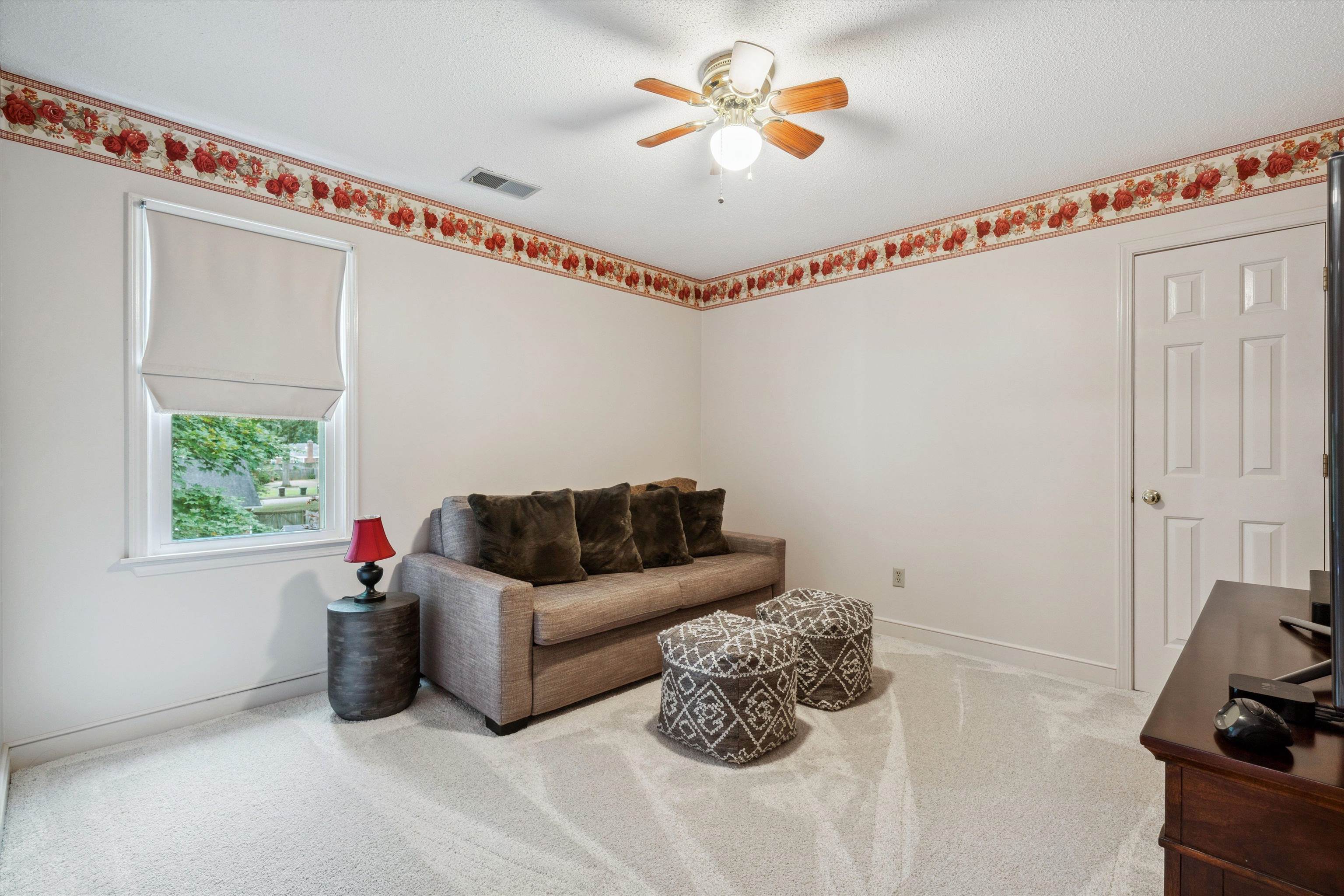 139 GLAZE AVE