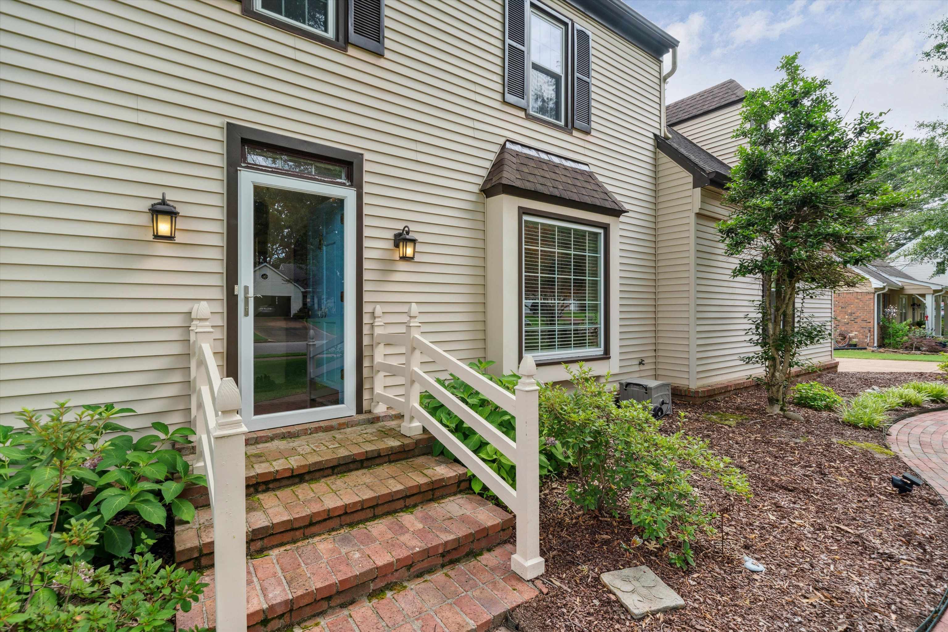 139 GLAZE AVE