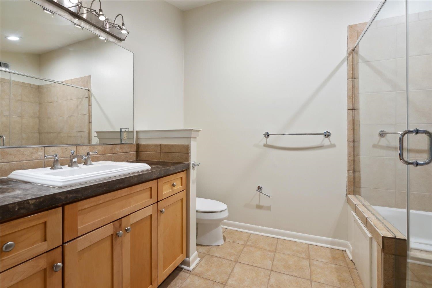 50 GAYOSO AVE Unit: 401