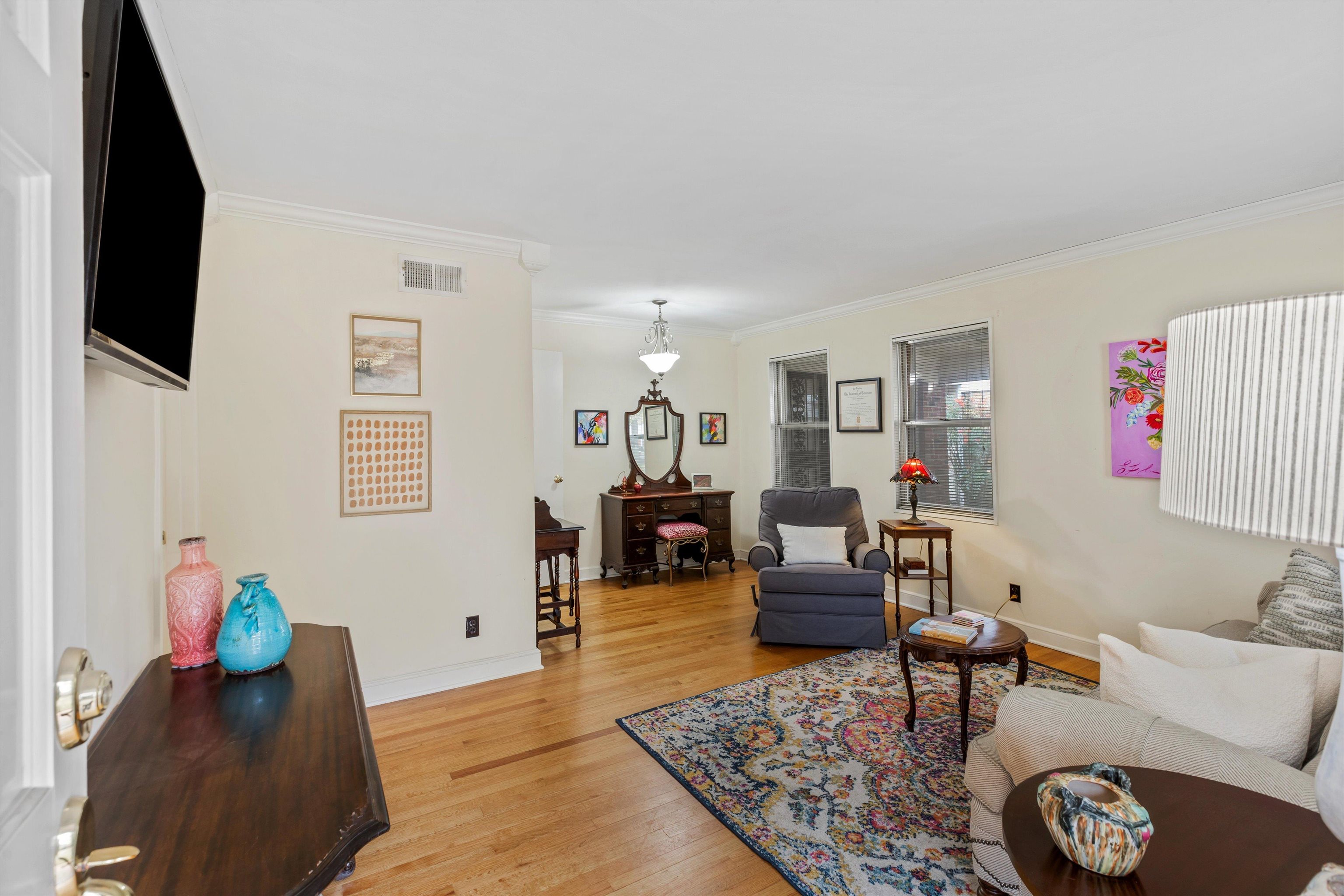 4943 KIMBALL AVE