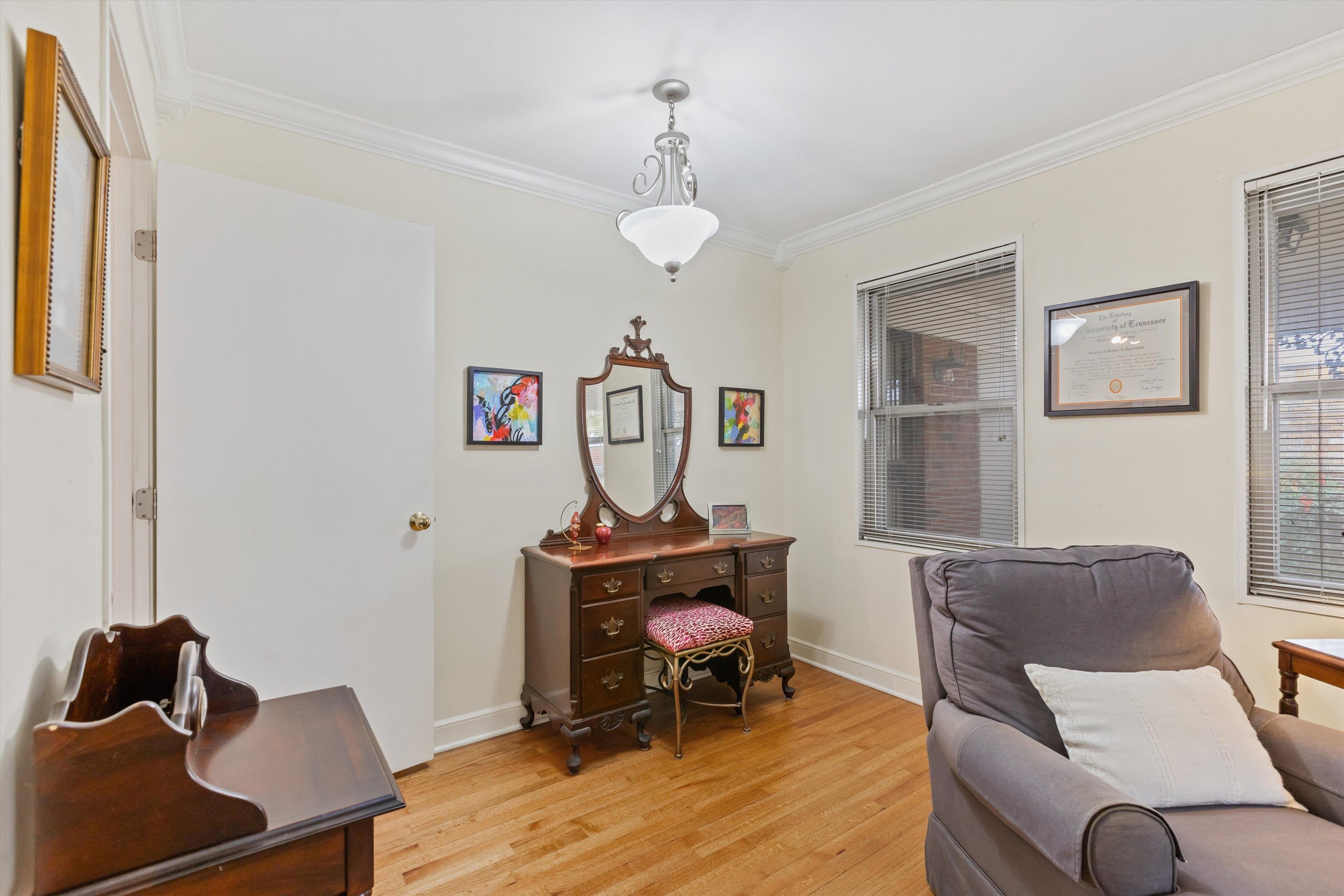 4943 KIMBALL AVE