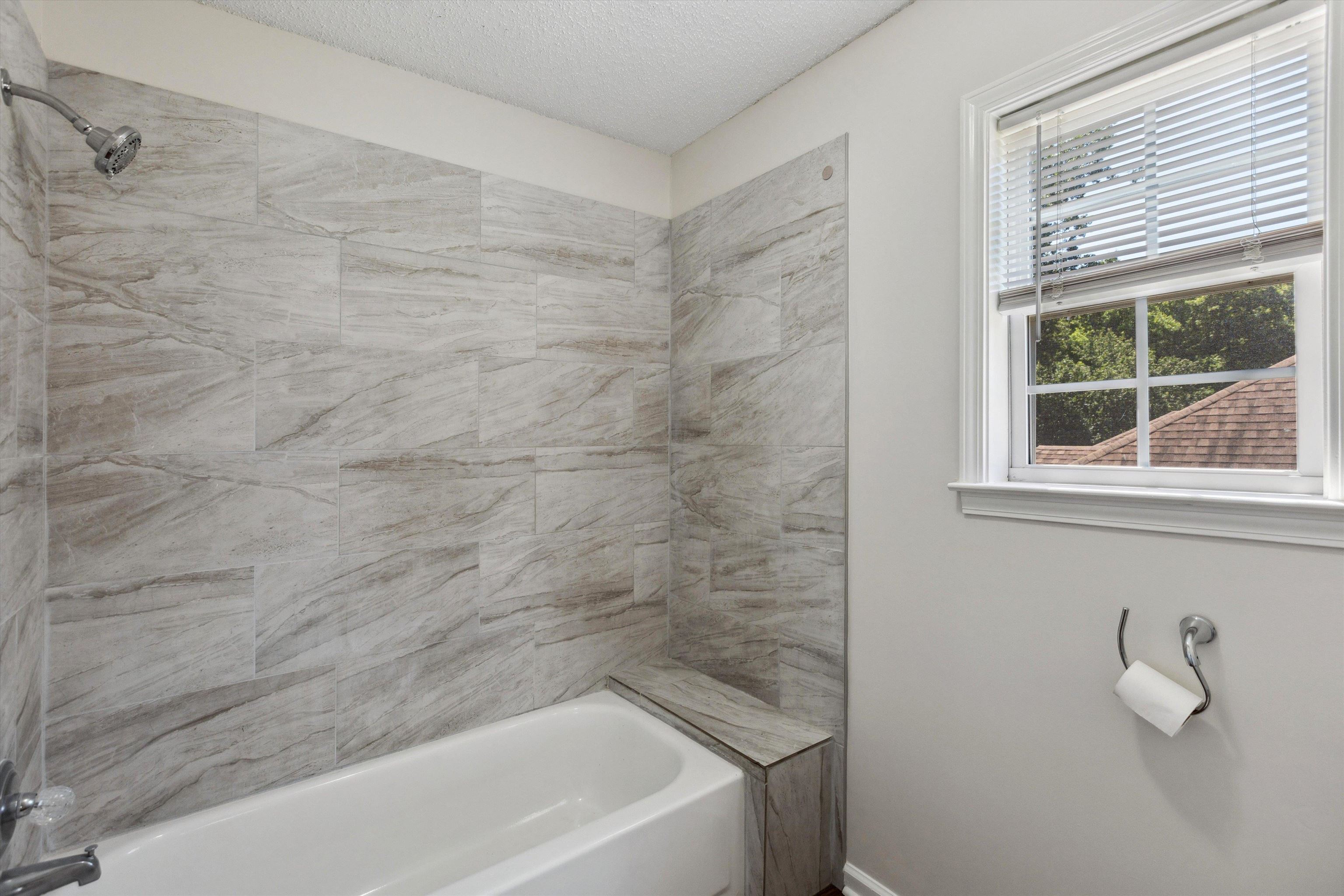 3646 GAILYN DR
