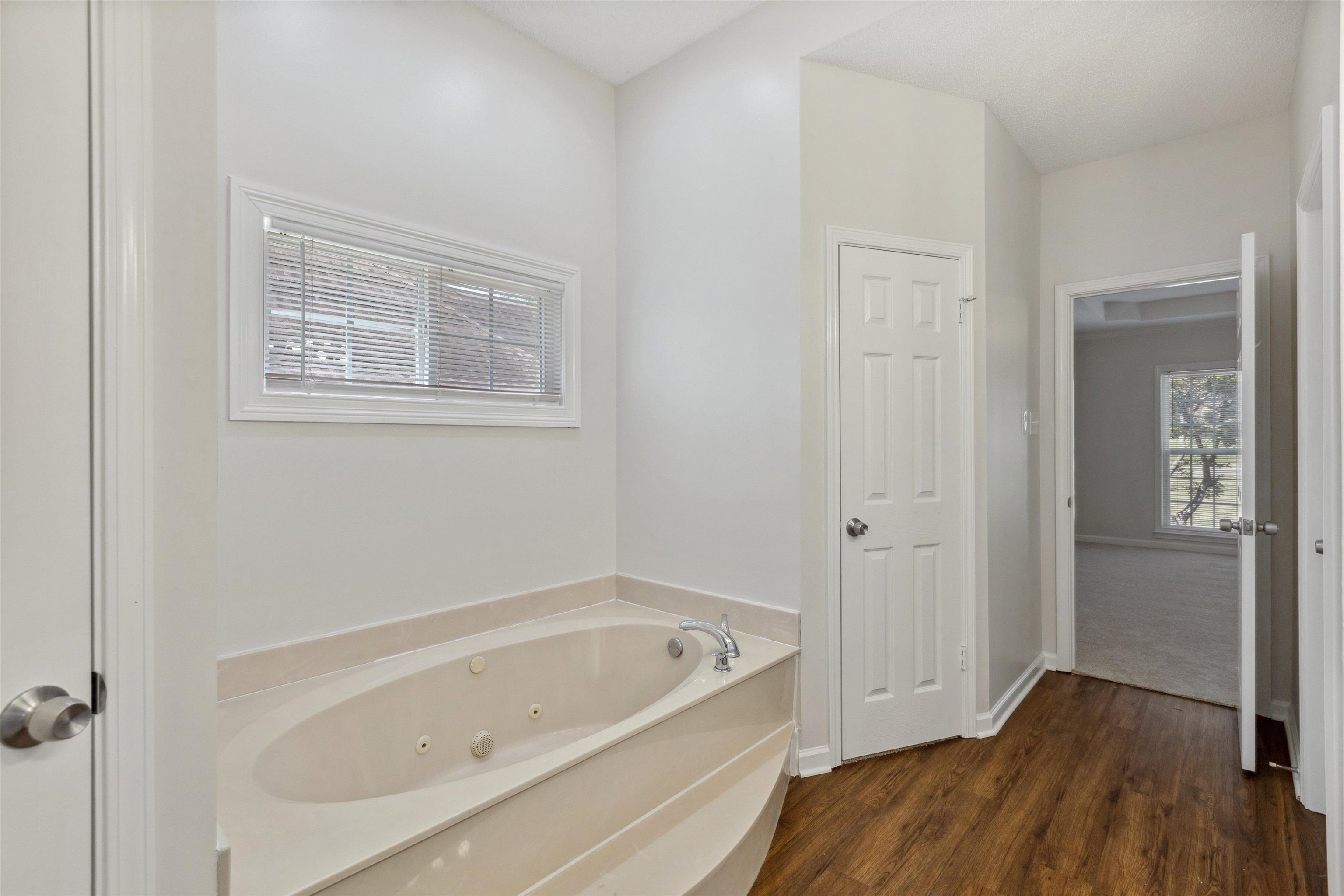 3646 GAILYN DR