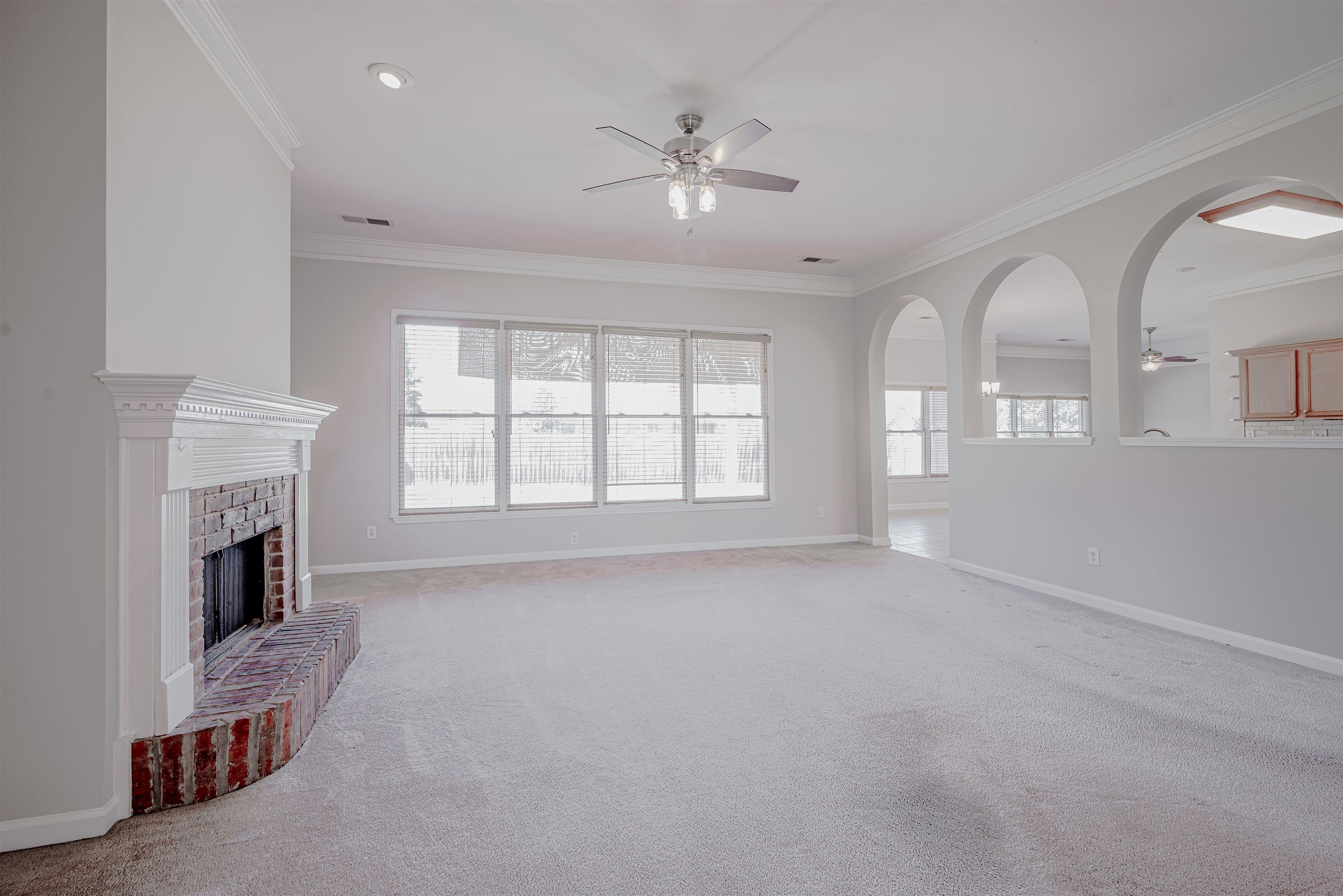 4829 FOX SPRINGS DR