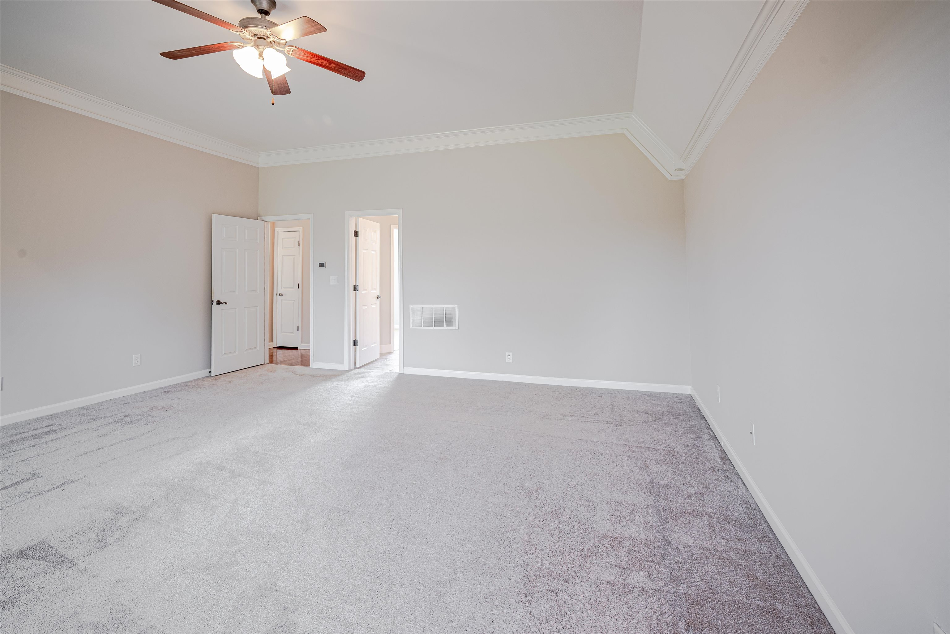 4829 FOX SPRINGS DR