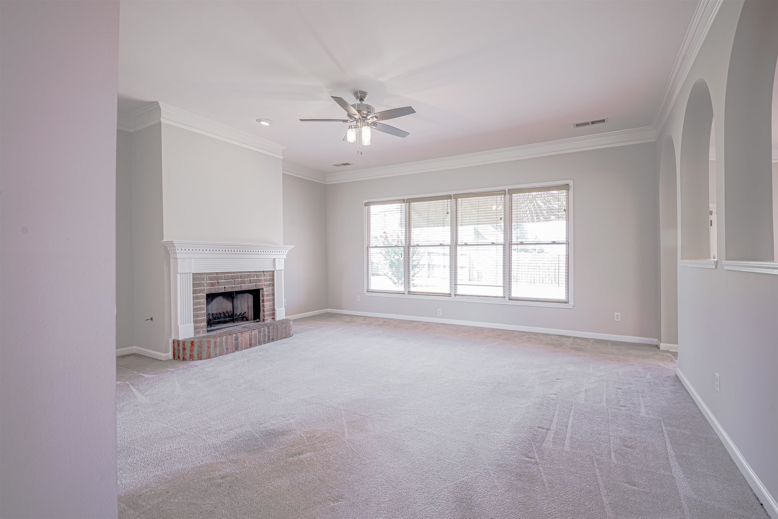 4829 FOX SPRINGS DR