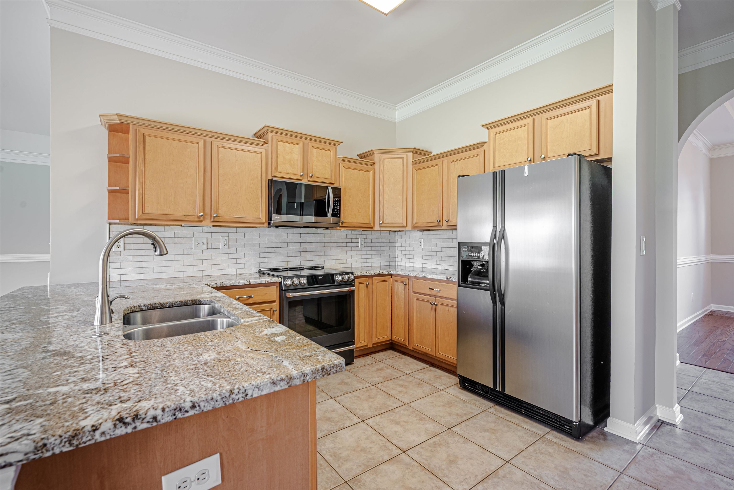 4829 FOX SPRINGS DR