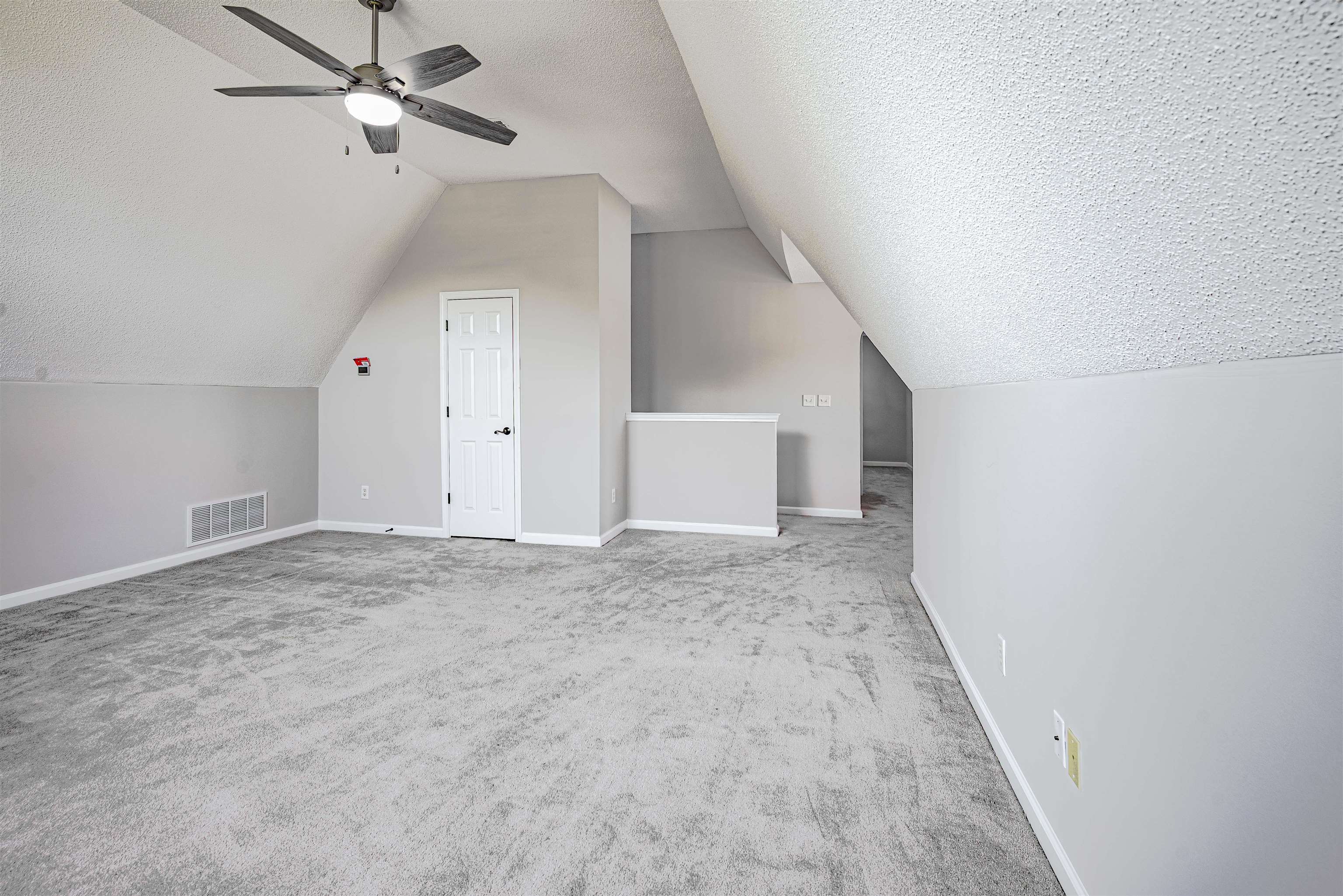 4829 FOX SPRINGS DR