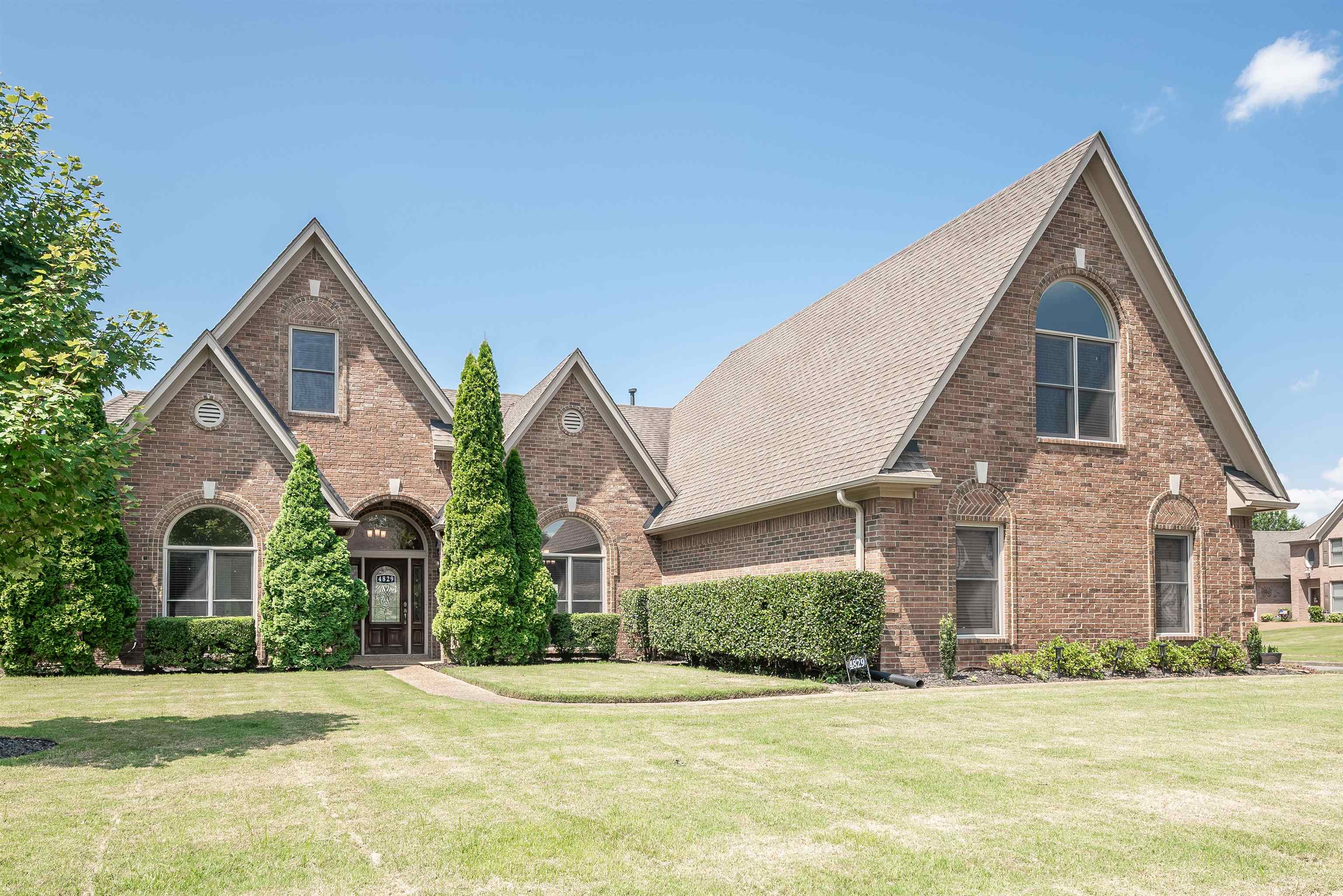 4829 FOX SPRINGS DR