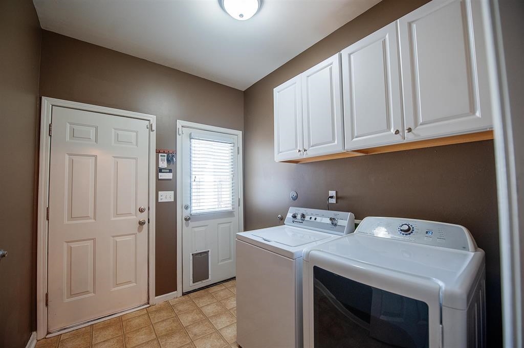 1424 ISLAND TOWN DR
