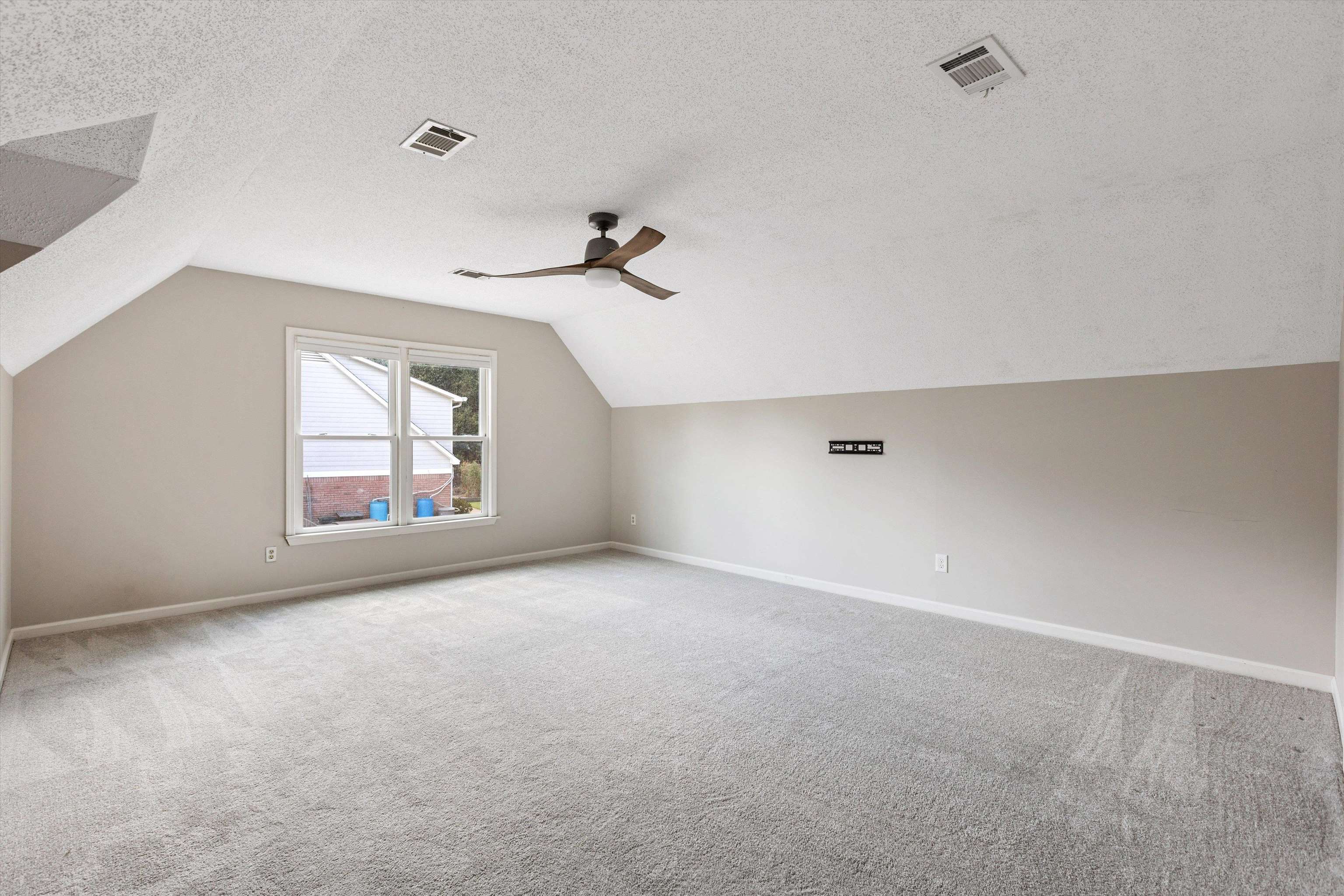 294 CEDAR POST CV