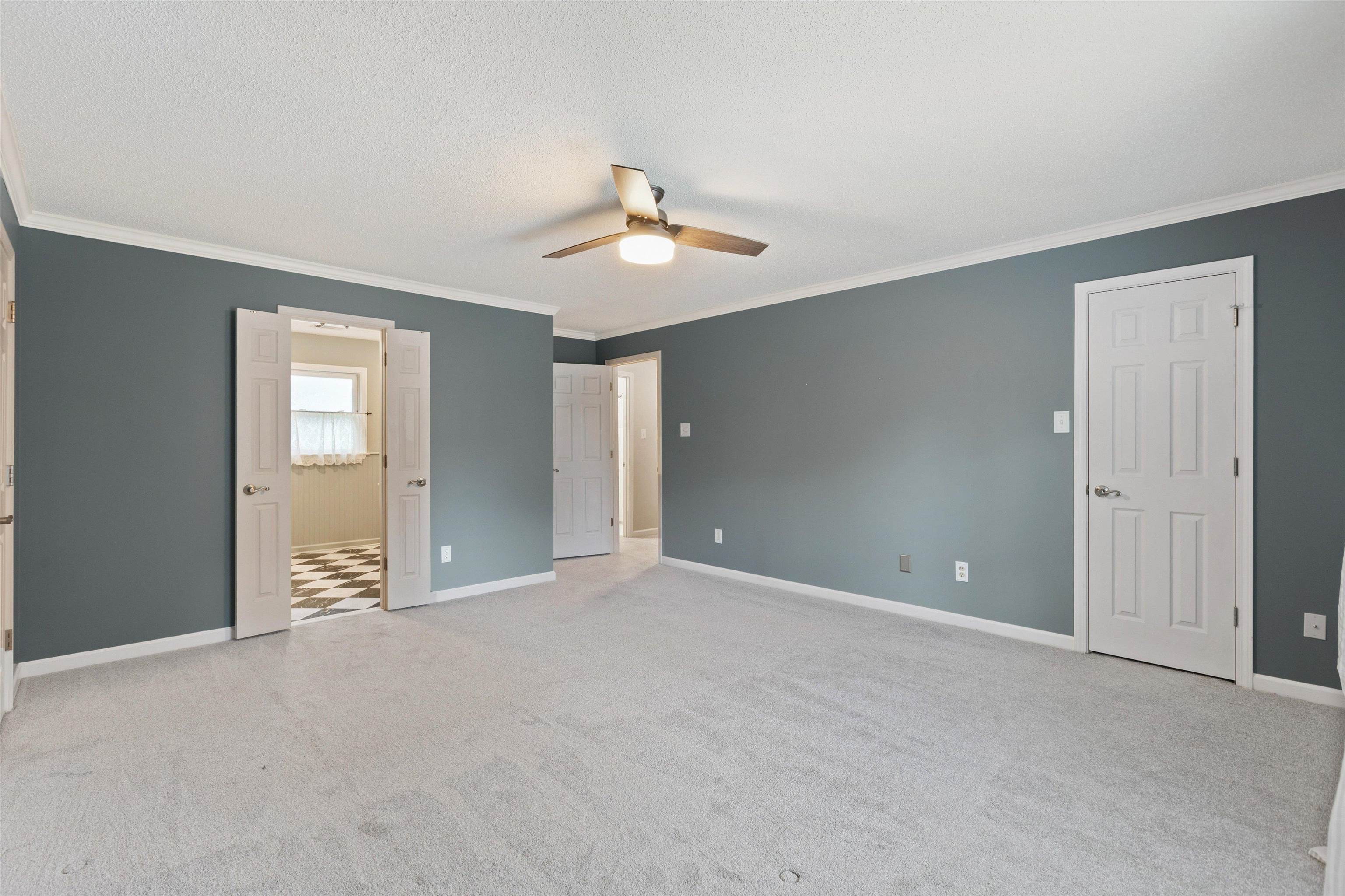 294 CEDAR POST CV