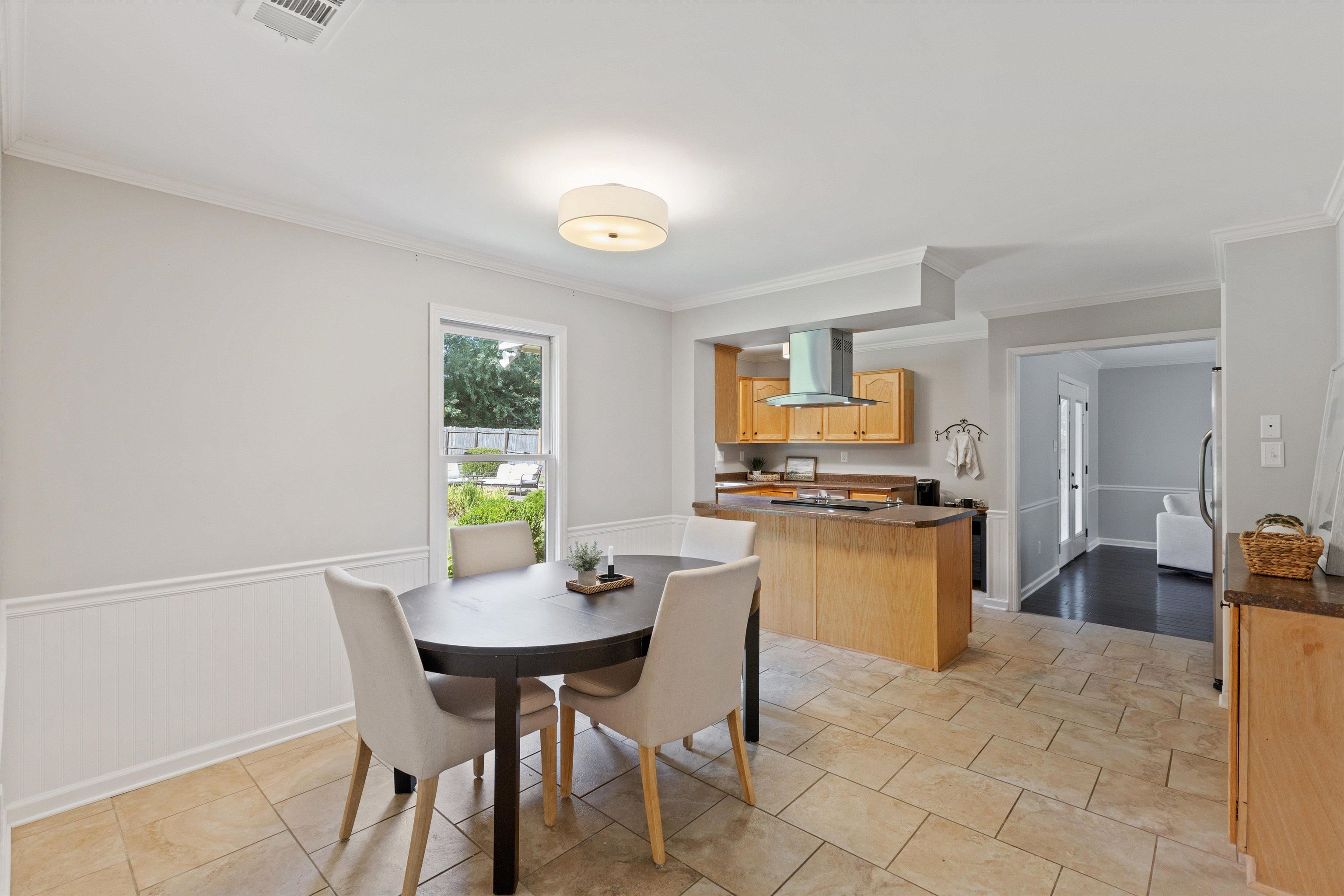 294 CEDAR POST CV
