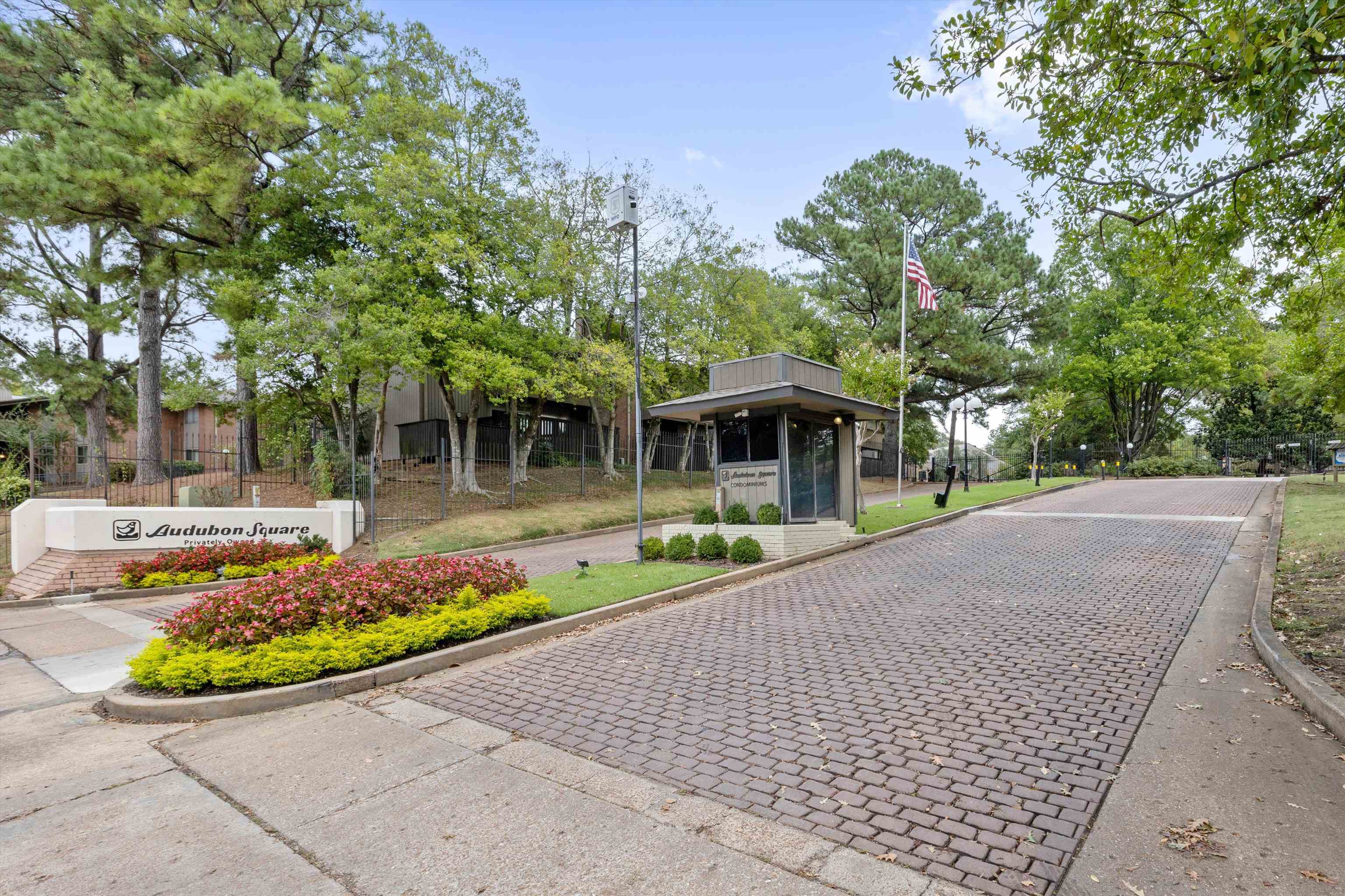 4777 AUDUBON VIEW CIR Unit: 1