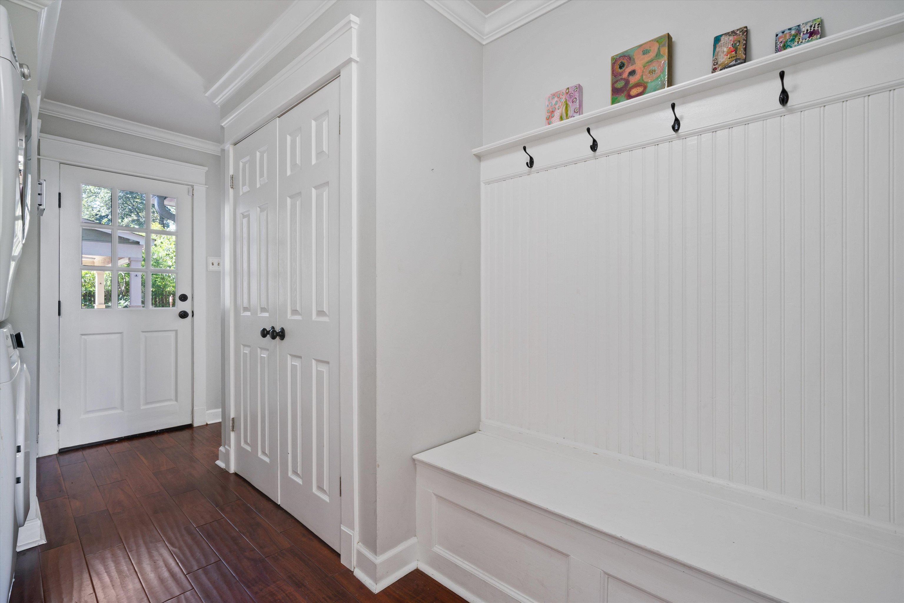 1695 BROOKSIDE DR
