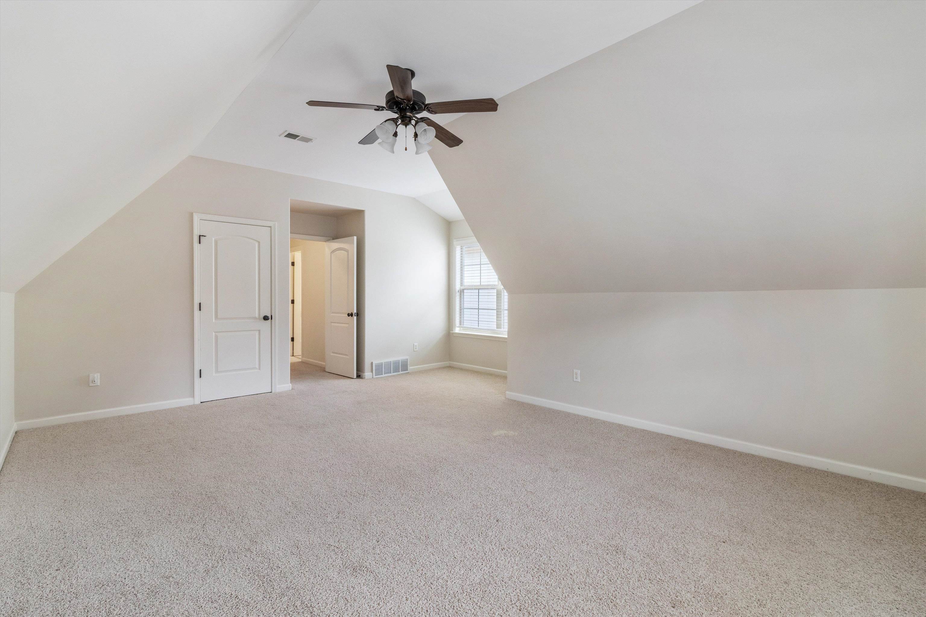 1341 RAINDROP DR