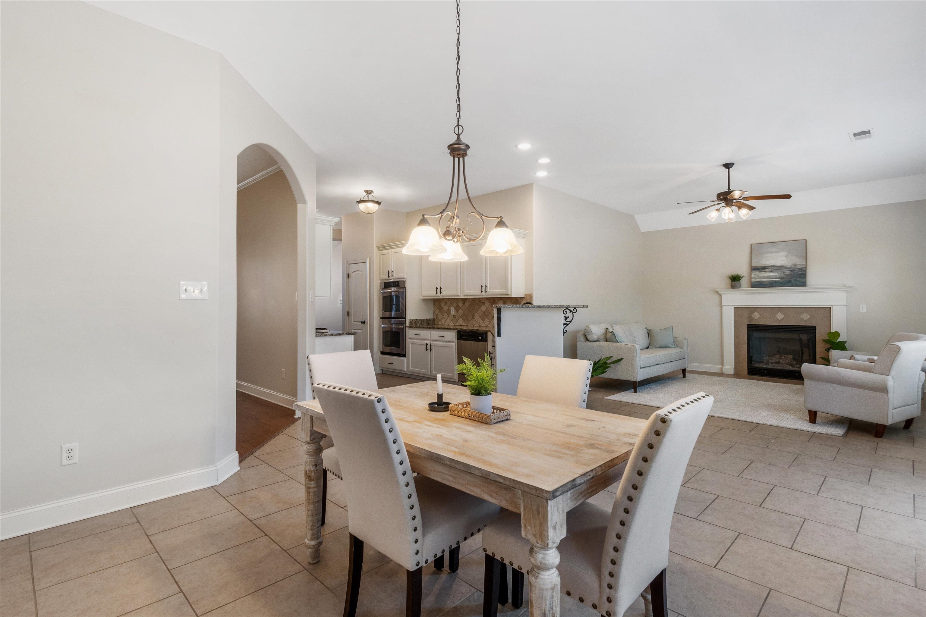 1341 RAINDROP DR